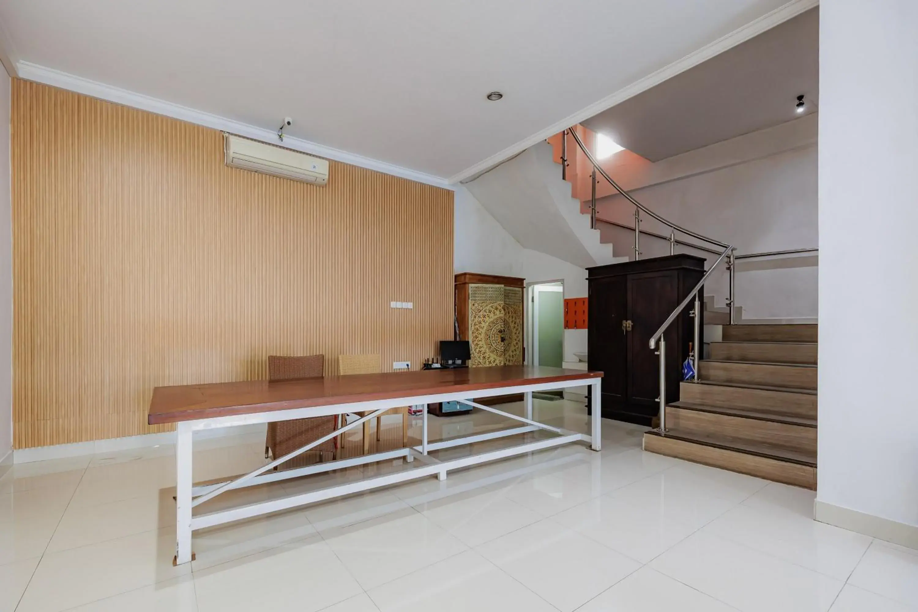 Property building in RedDoorz near Ubud Village Property building in RedDoorz near Ubud Village