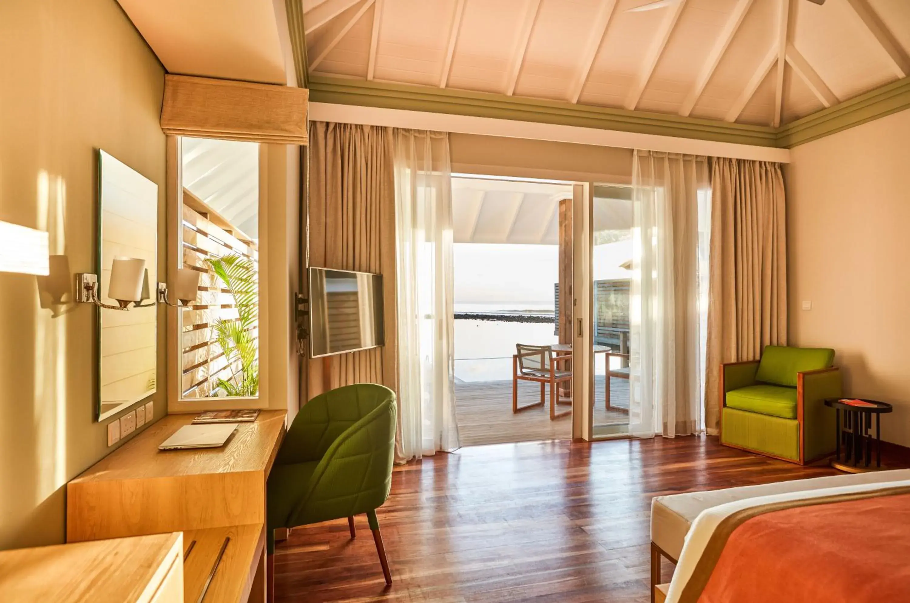 View (from property/room), Bed in Sun Siyam Olhuveli View (from property/room), Bed in Sun Siyam Olhuveli