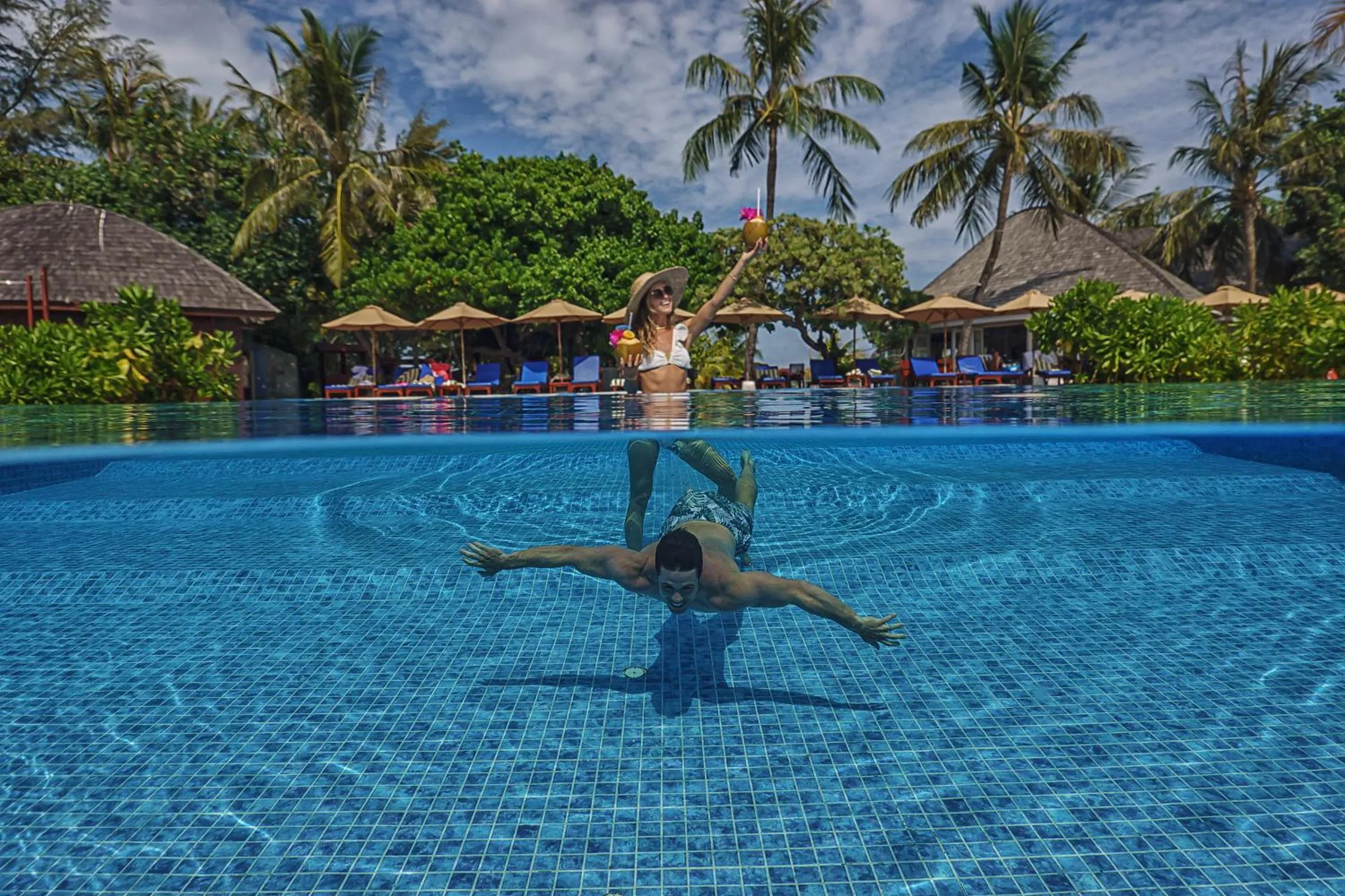 Swimming pool in Sun Siyam Olhuveli