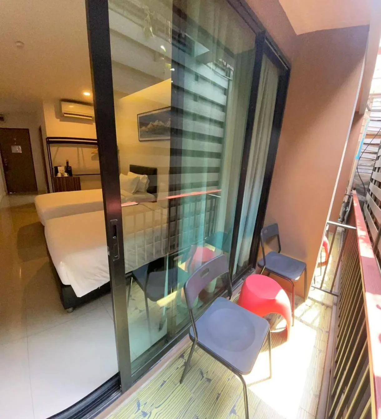 Bed in Red Door Samsen Hotel, Bangkok