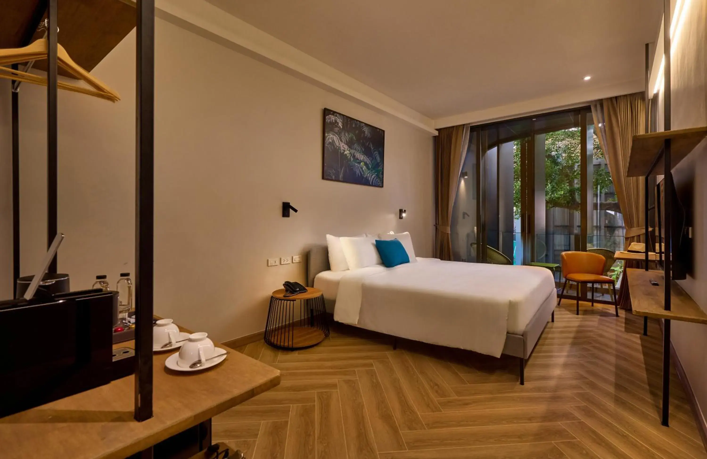 Bedroom, Bed in Red Door Samsen Hotel, Bangkok Bedroom, Bed in Red Door Samsen Hotel, Bangkok