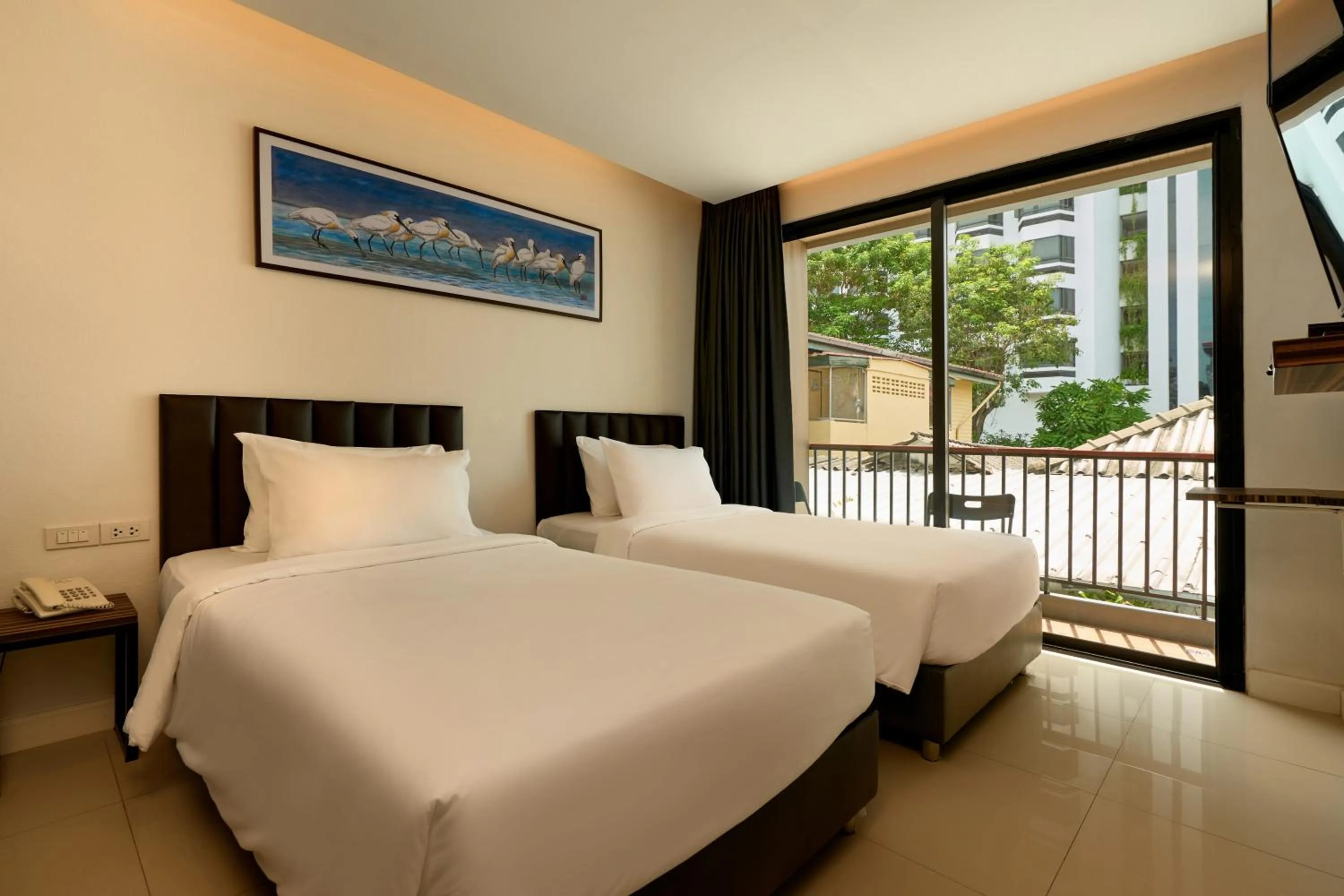 Bedroom, Bed in Red Door Samsen Hotel, Bangkok