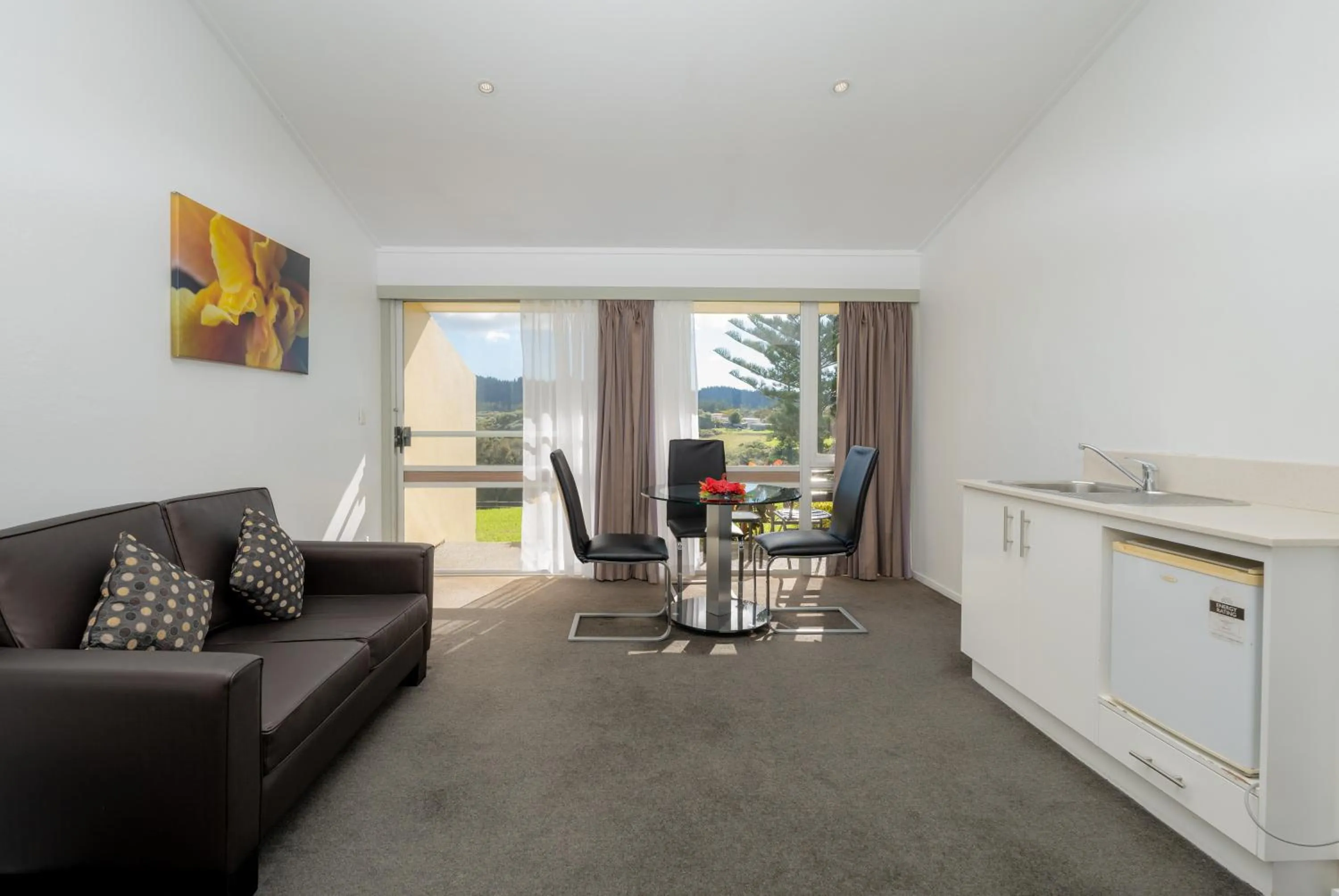 Kitchen or kitchenette in South Pacific Resort Hotel