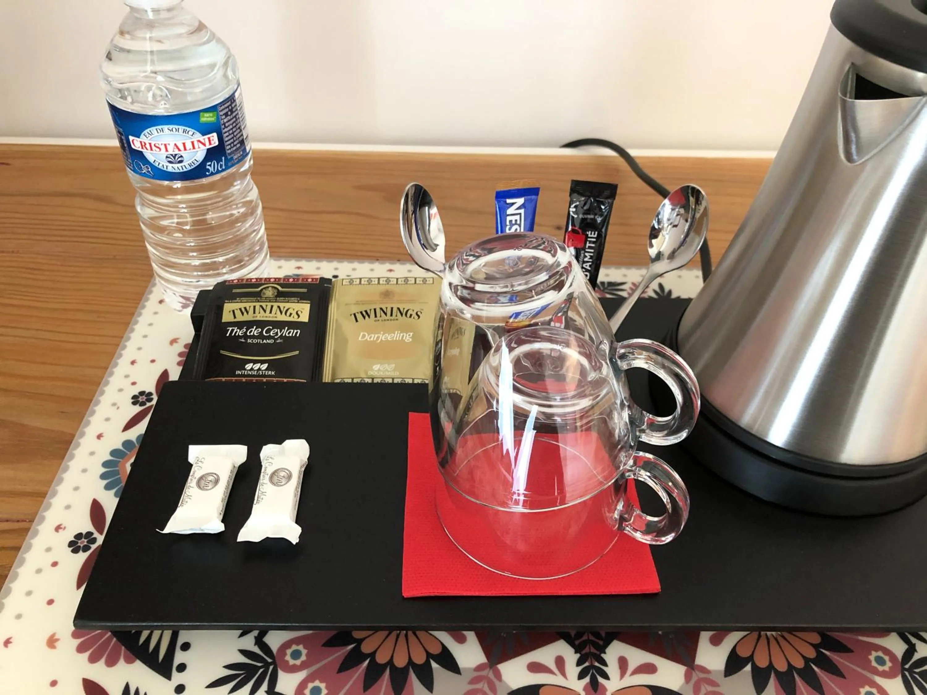 Coffee/tea facilities in La Ferme Buissonnière