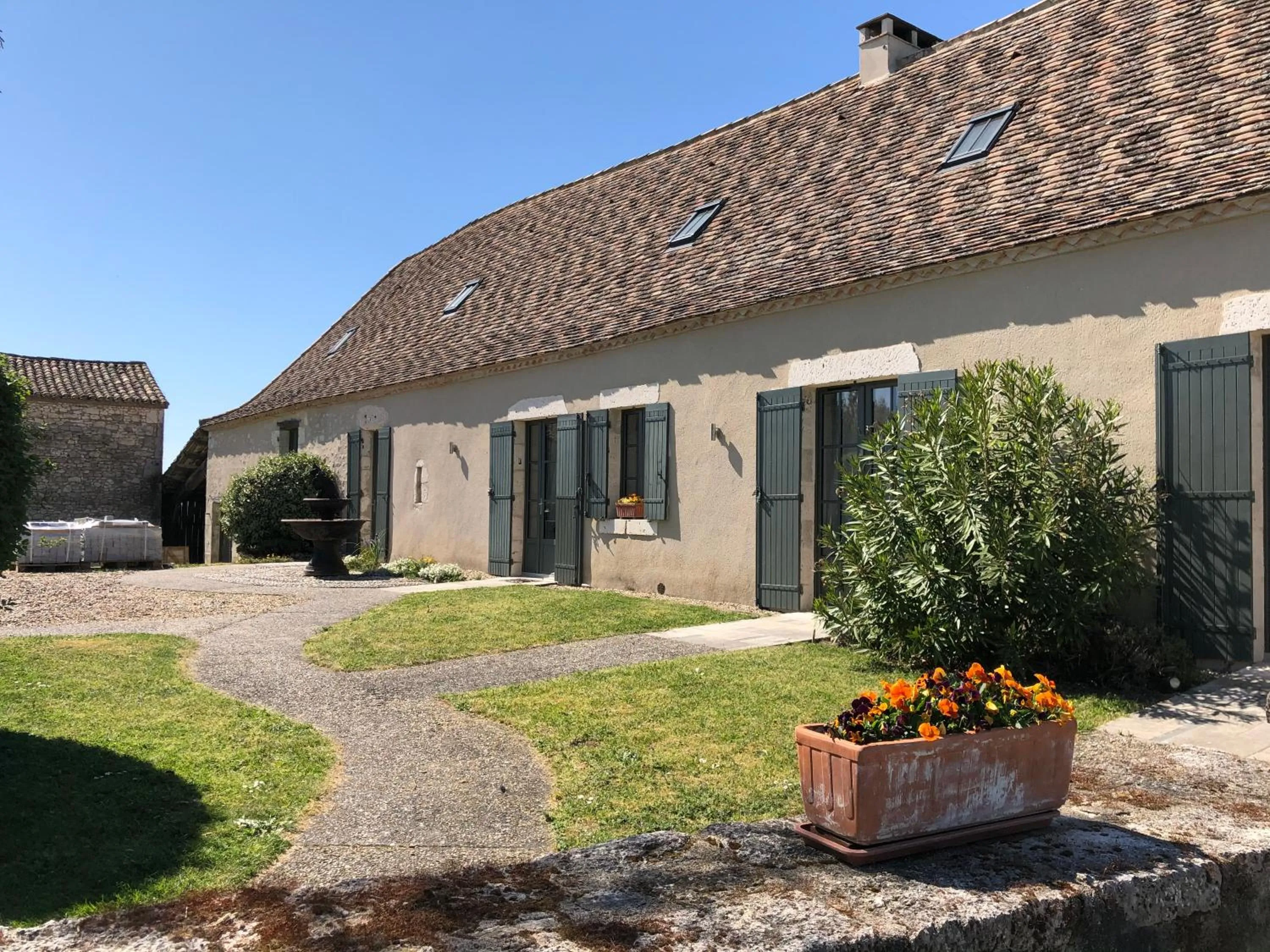 Property building in La Ferme Buissonnière
