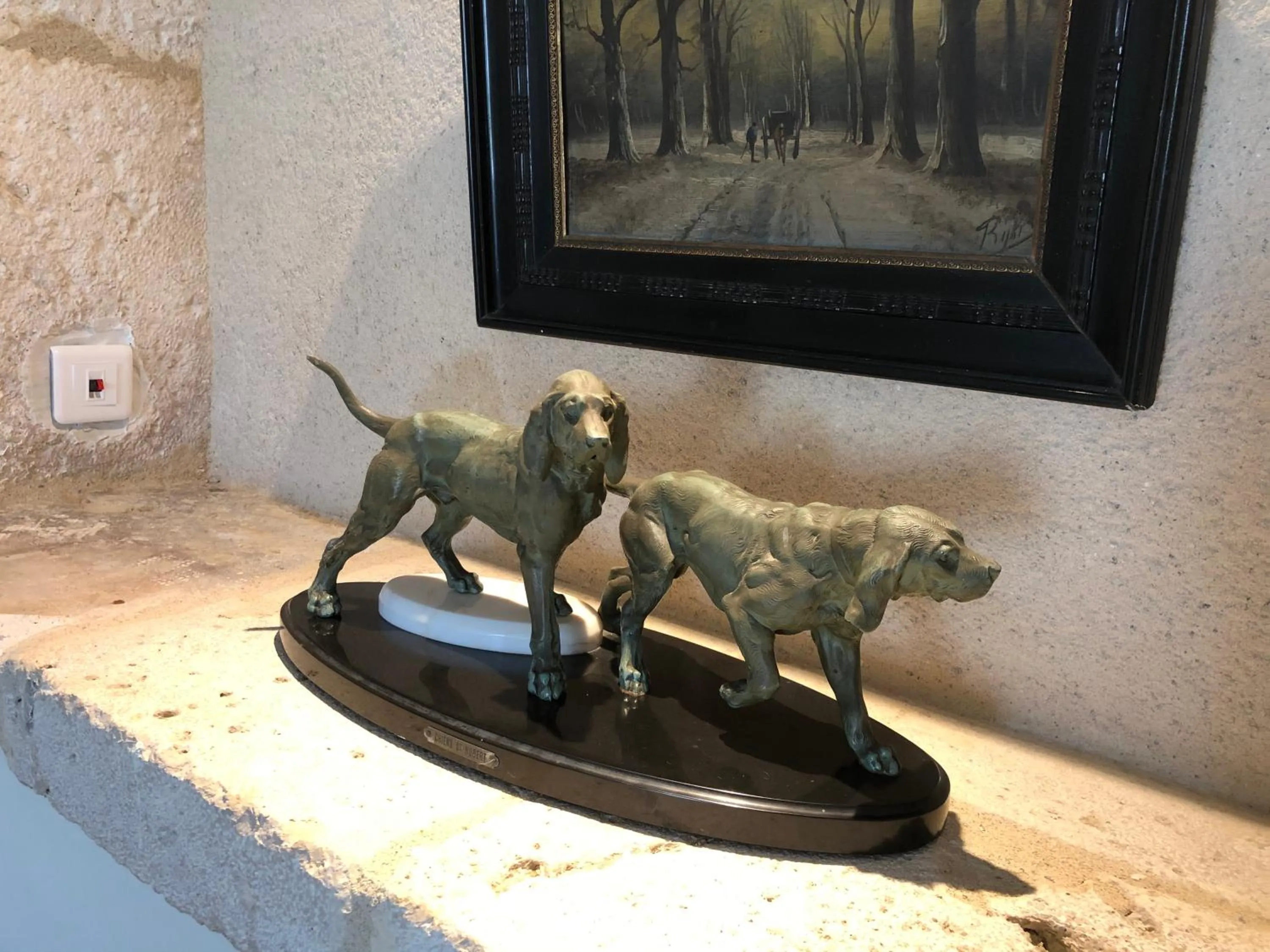 Communal lounge/ TV room in La Ferme Buissonnière