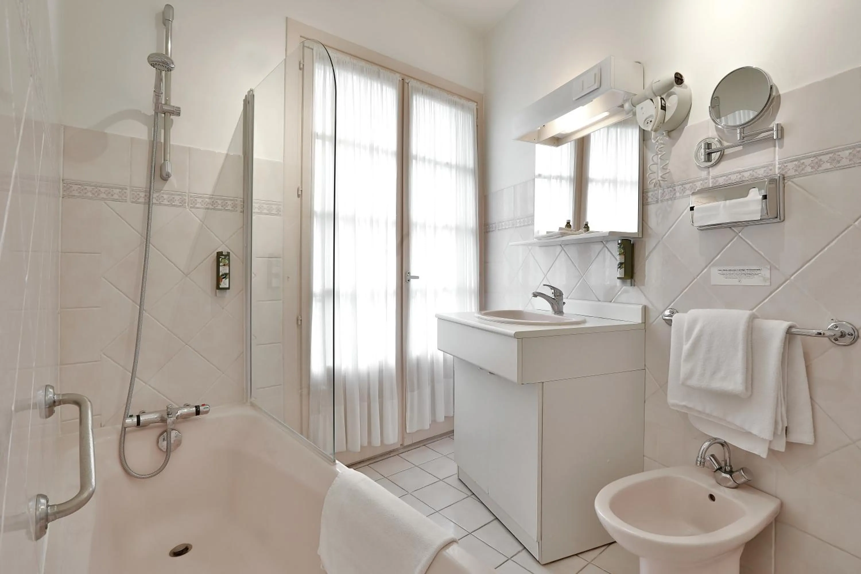 Bathroom in Hotel Restaurant Charbonnel