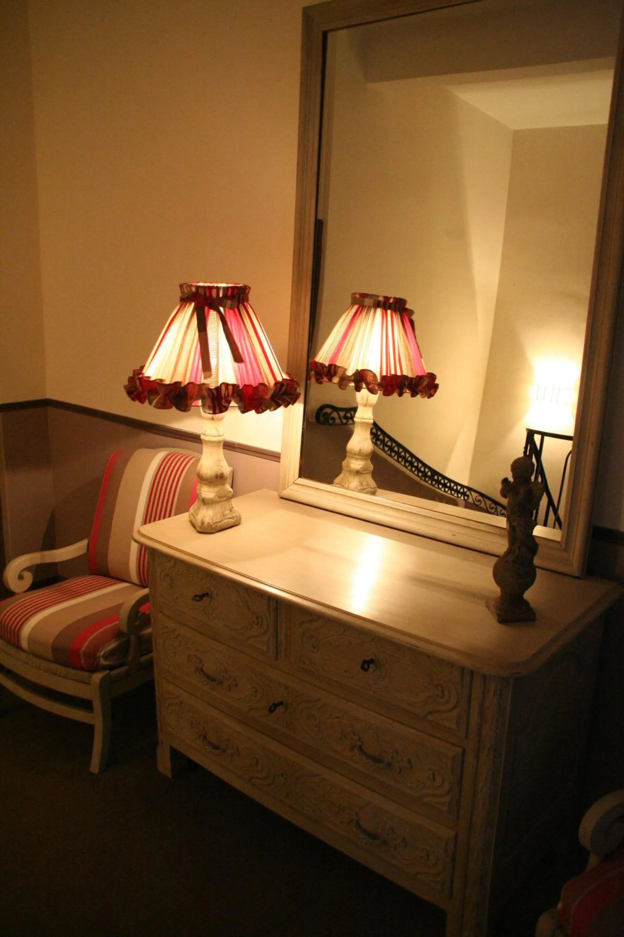 Decorative detail in Hotel Restaurant Charbonnel