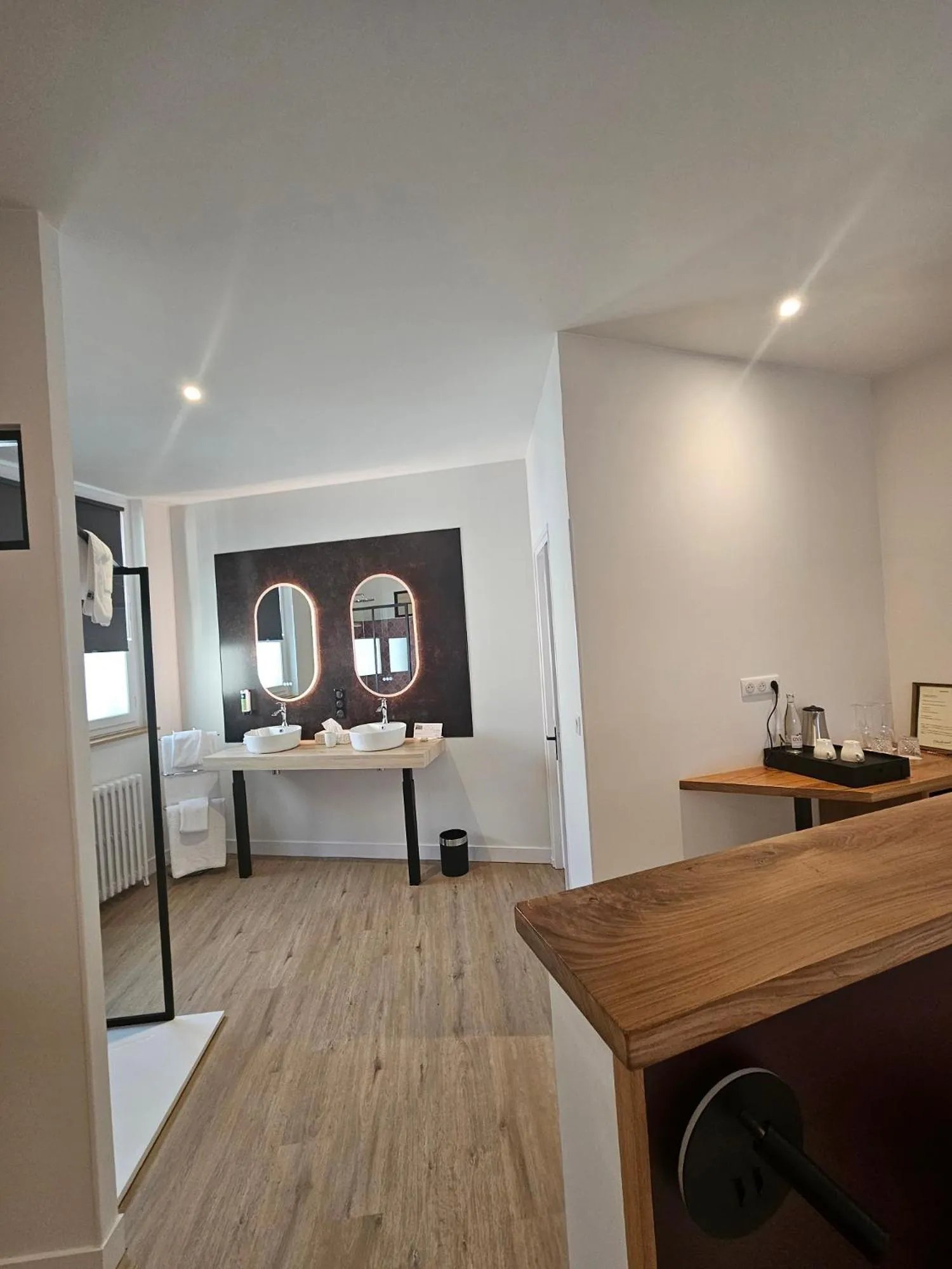 Property building in Hotel Restaurant Charbonnel