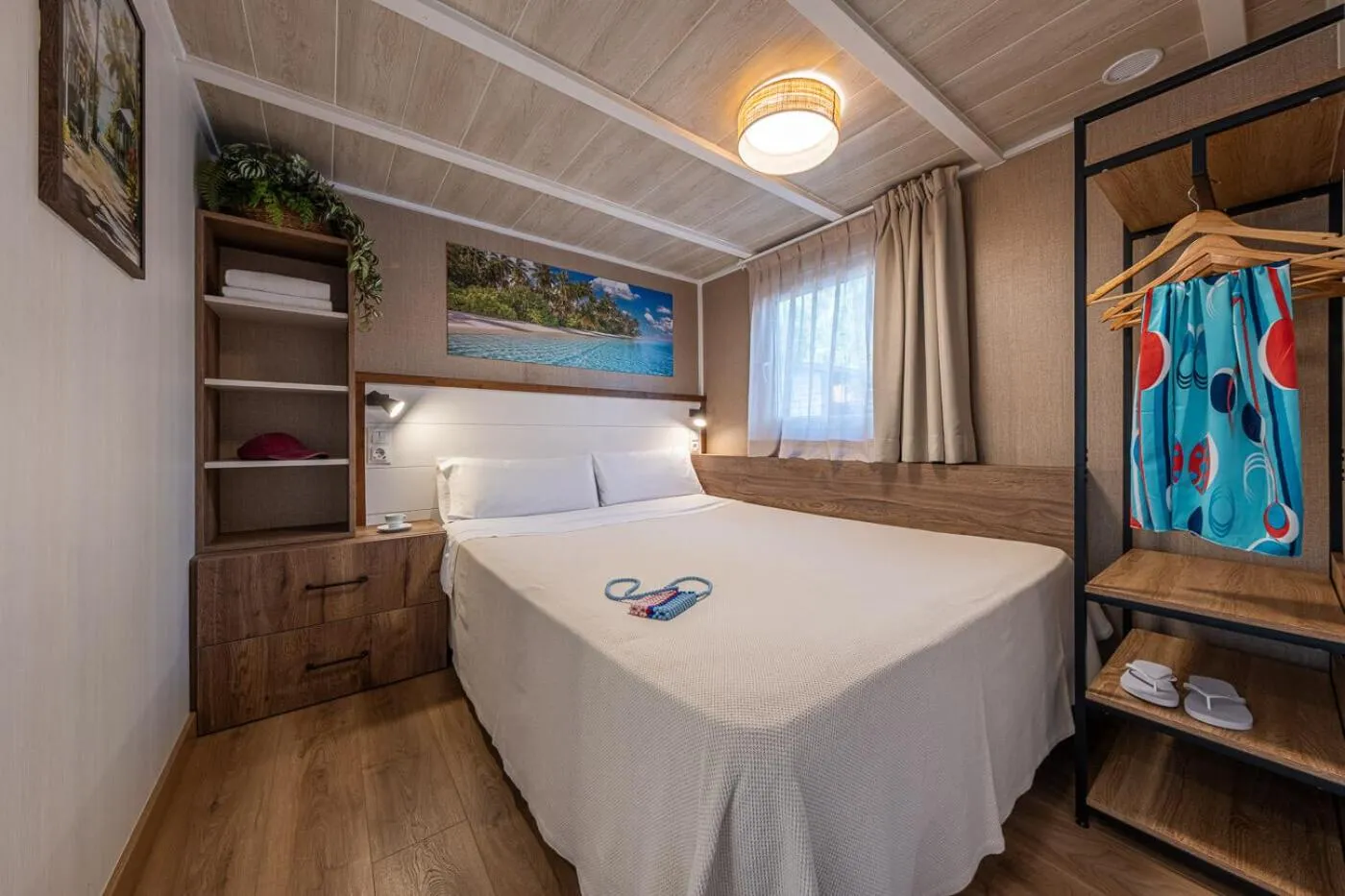 Bed in La Siesta Salou Resort & Camping