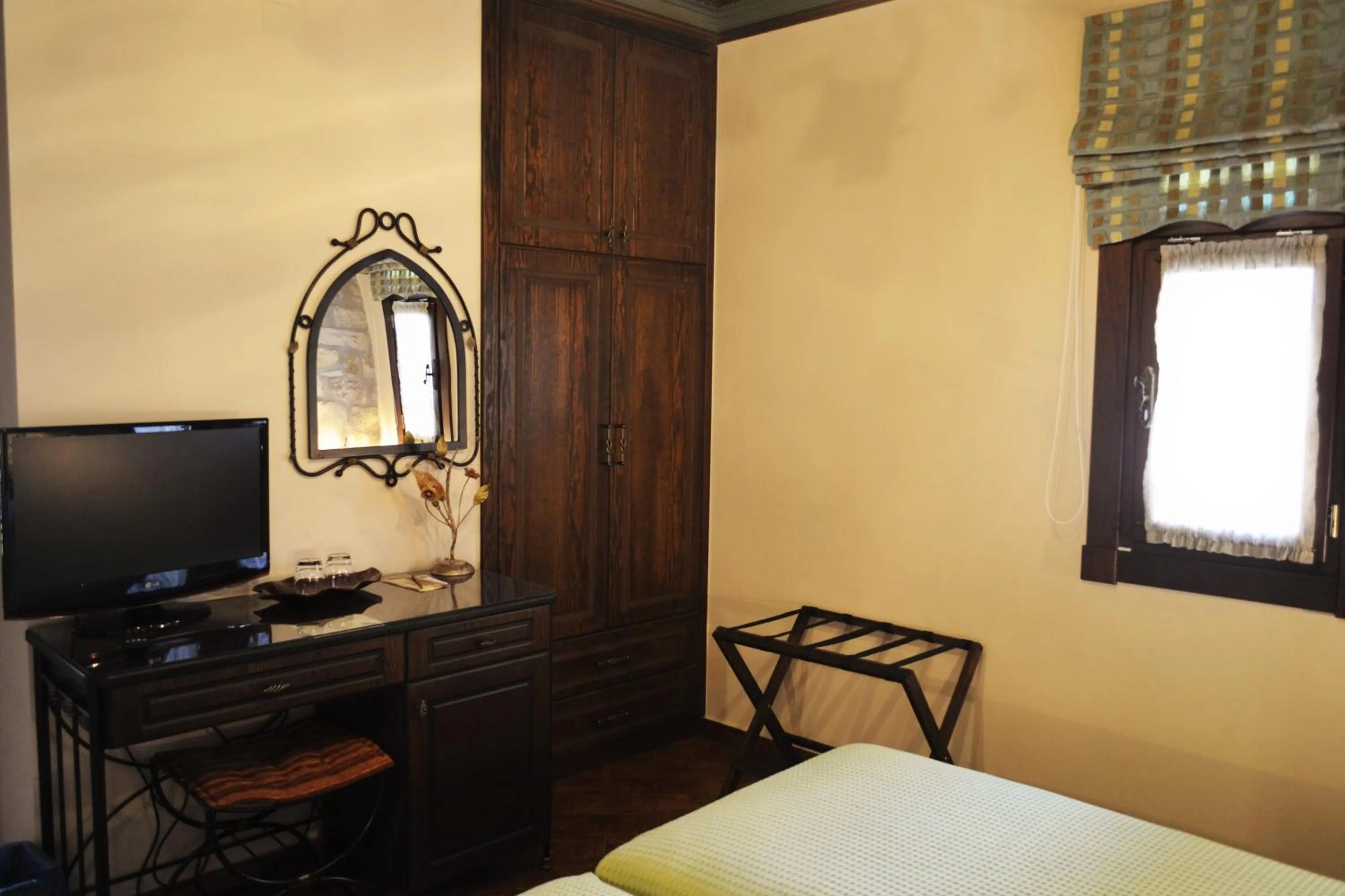 Photo of the whole room, Bed in Hagiati Guesthouse