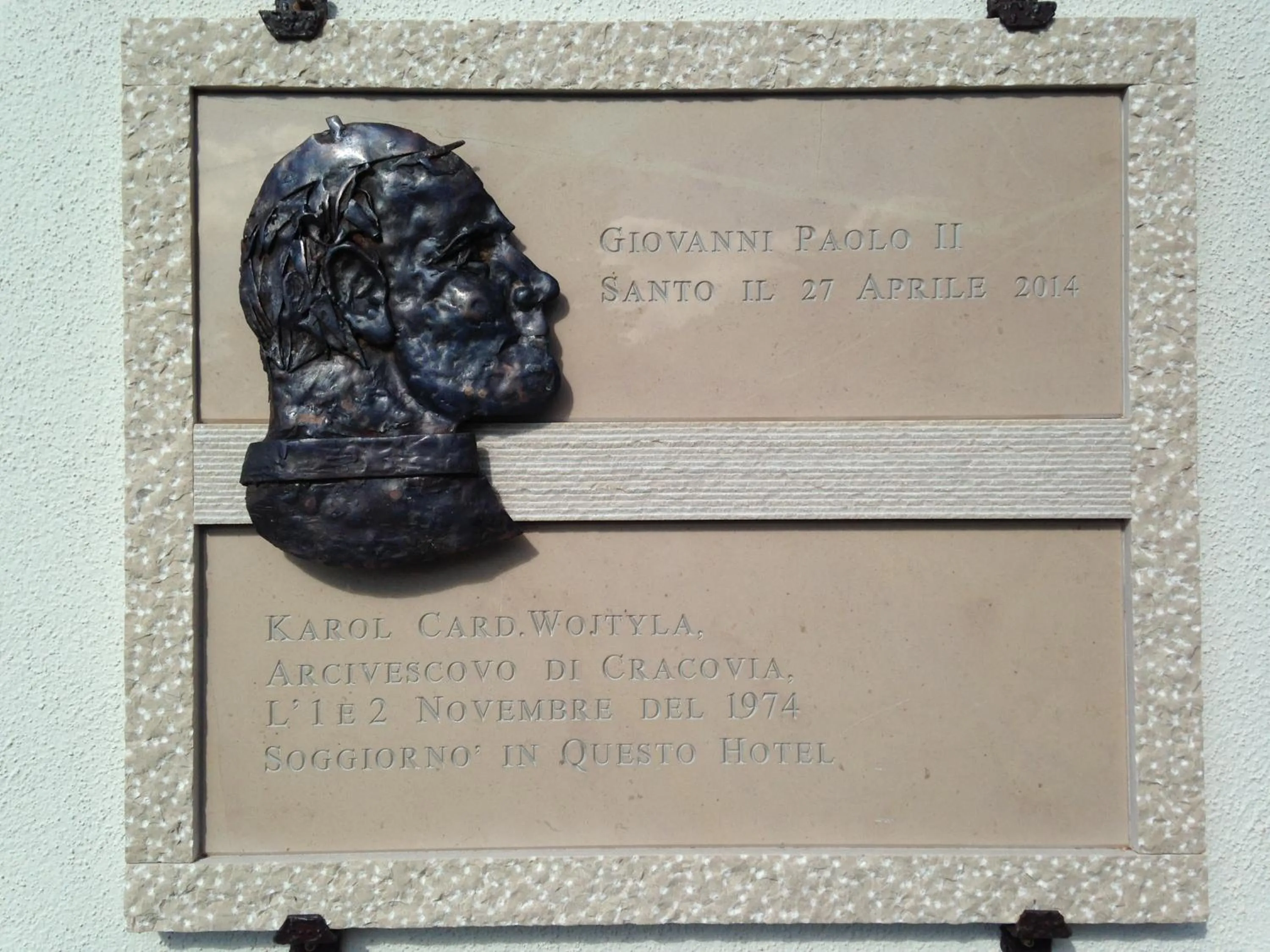 Decorative detail in Hotel Vittoria