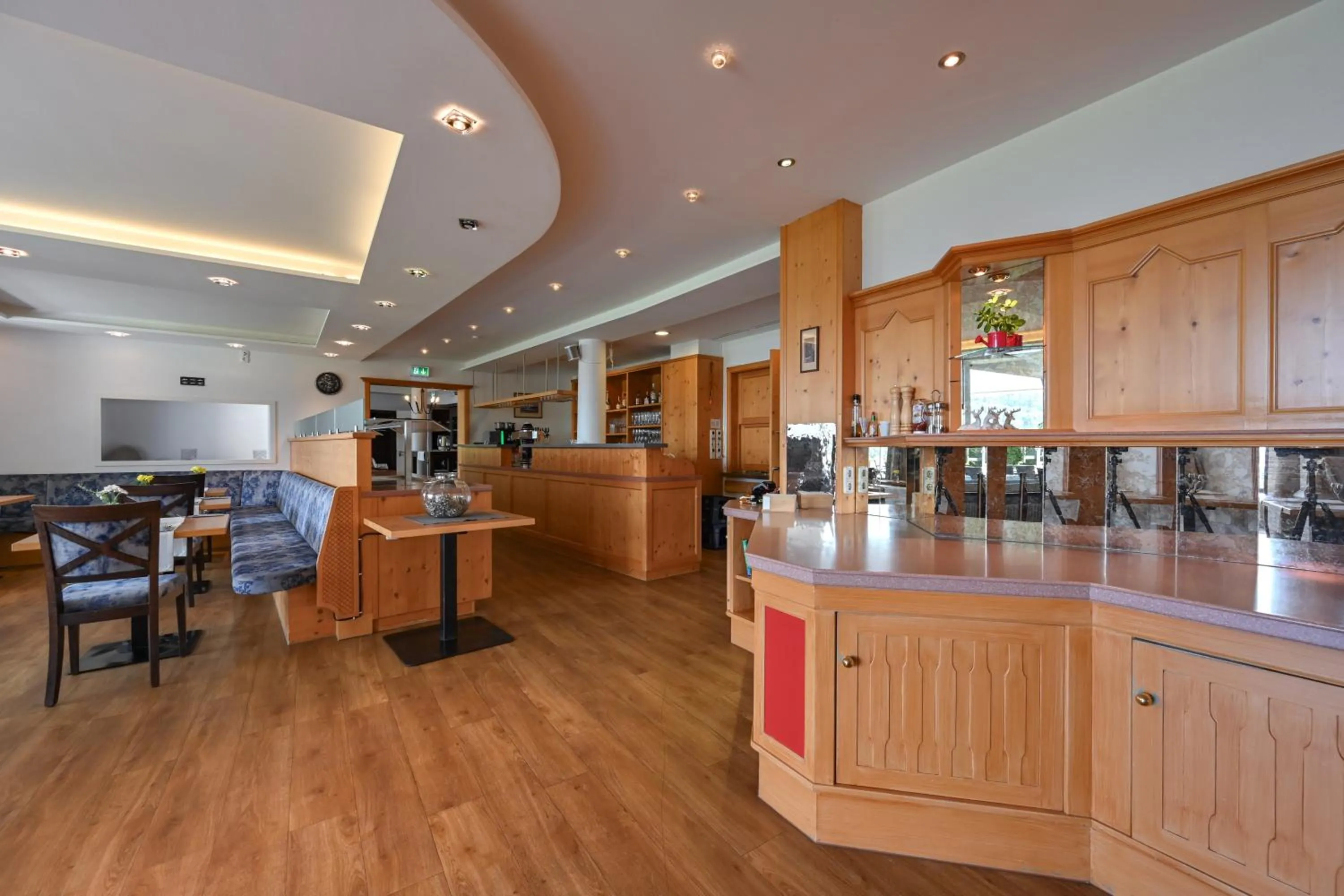 Restaurant/places to eat in Rothenfels Panorama Hotel