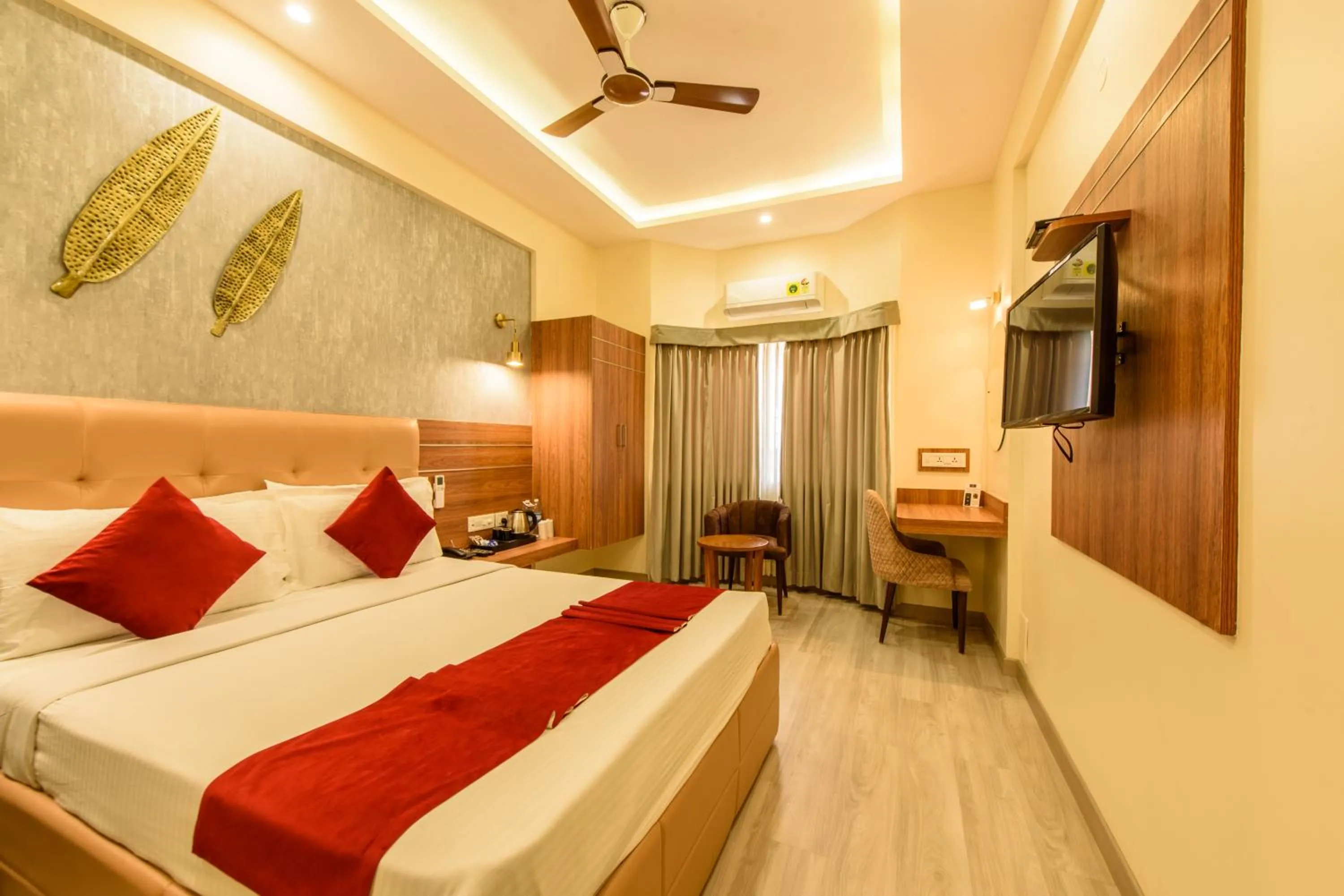 Bedroom, Bed in Bangalore Gate Hotel & Conferences