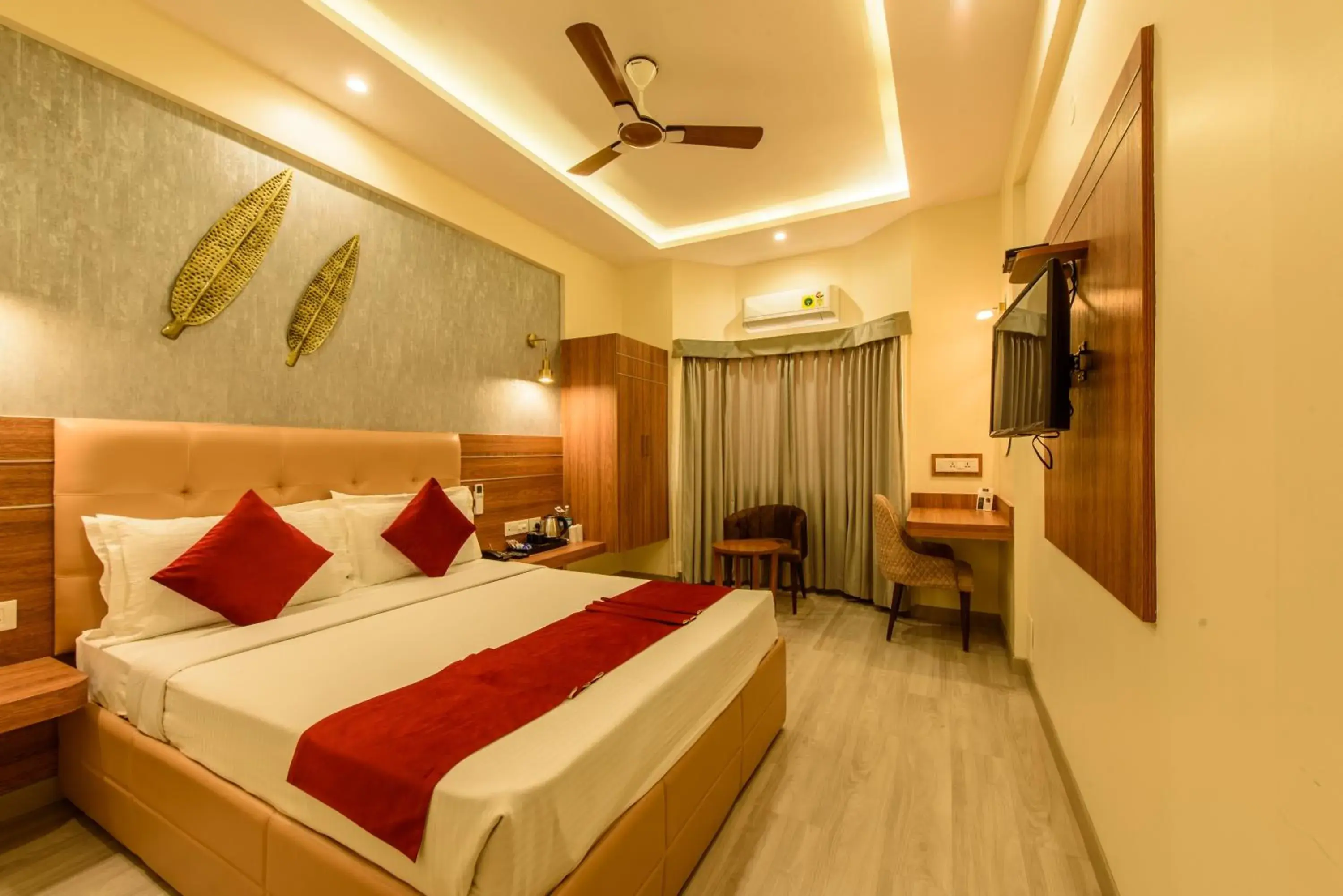 Bedroom, Bed in Bangalore Gate Hotel & Conferences Bedroom, Bed in Bangalore Gate Hotel & Conferences