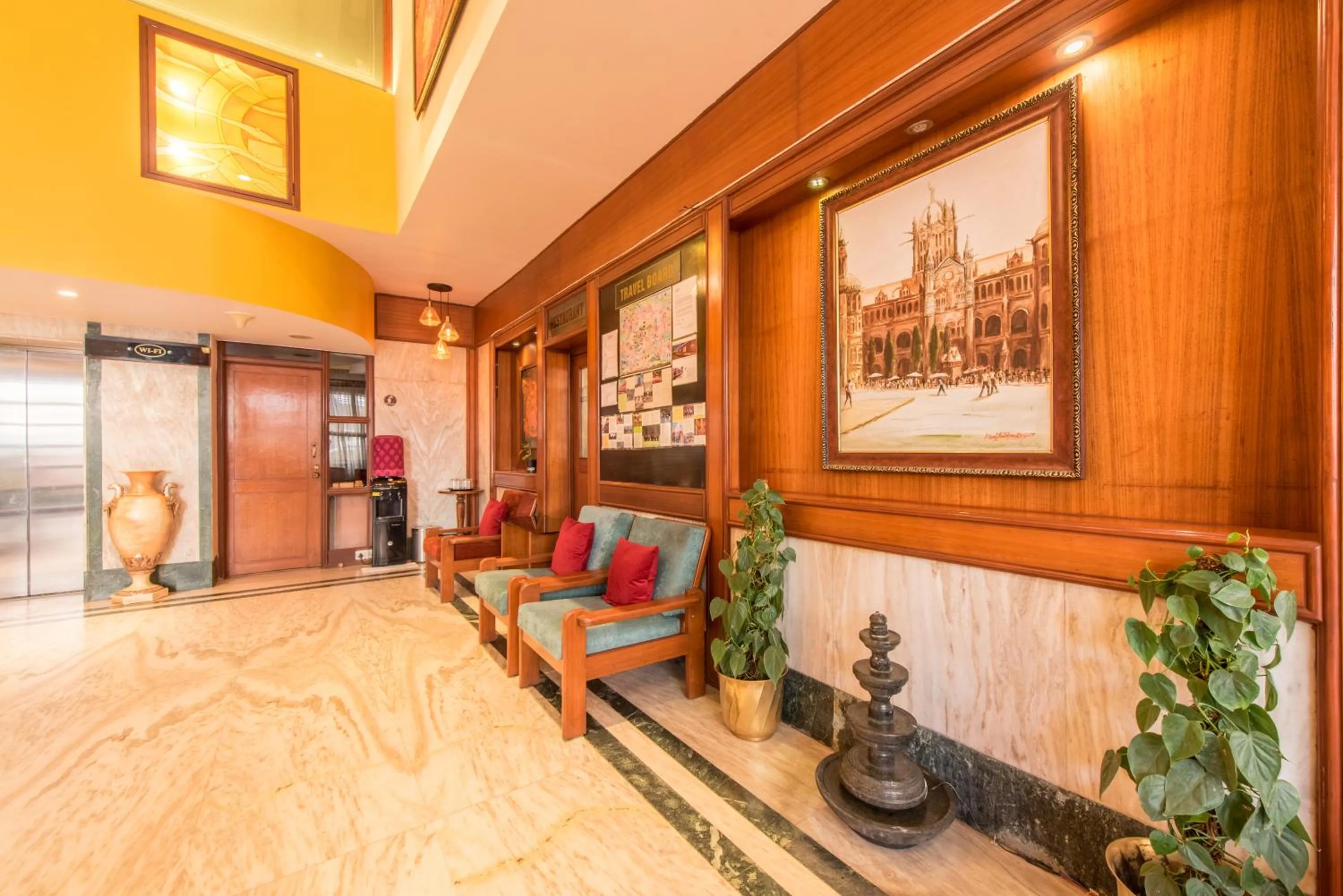 Lobby or reception in Bangalore Gate Hotel & Conferences