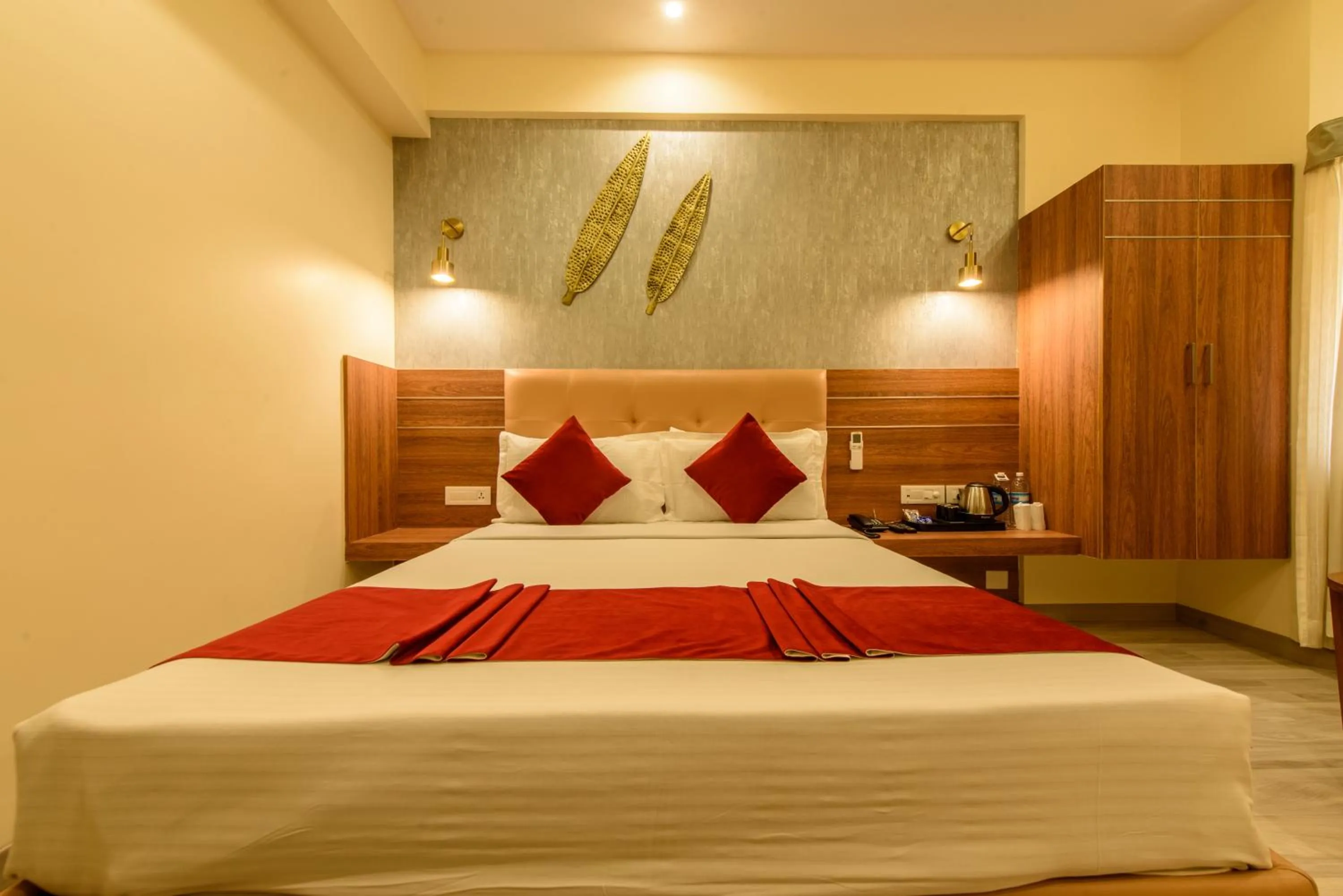 Bedroom, Bed in Bangalore Gate Hotel & Conferences