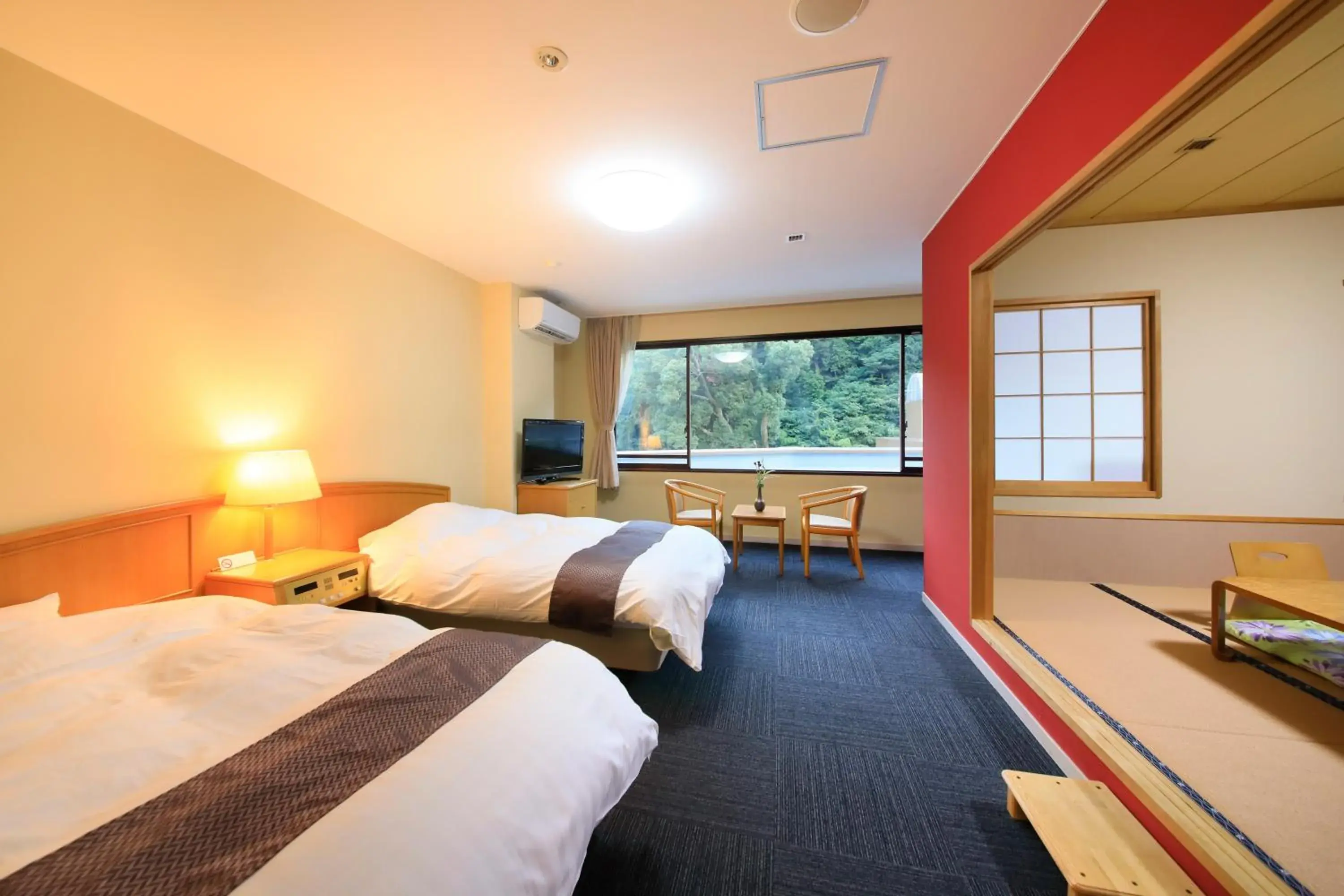 Twin Room - Disability Access in Yutorelo Beppu Twin Room - Disability Access in Yutorelo Beppu