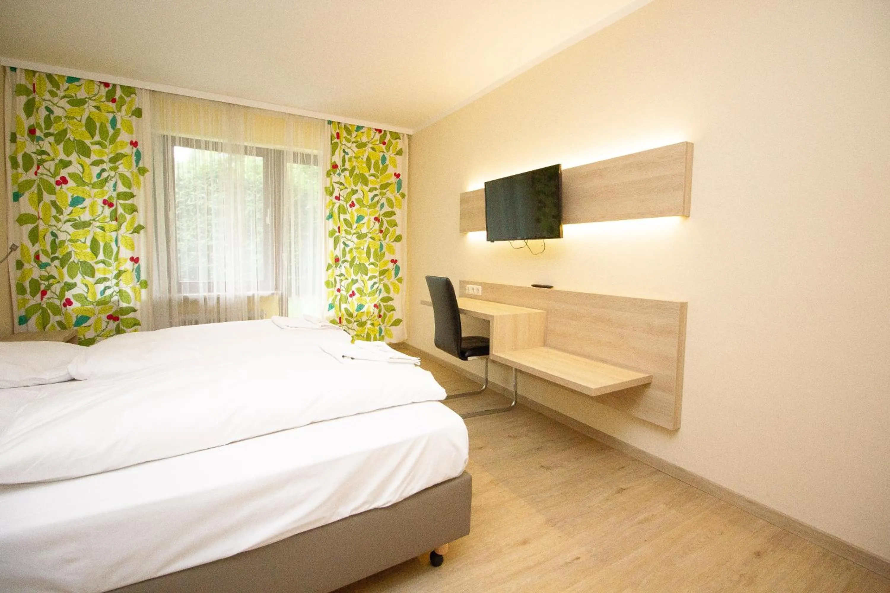 Bed in Ahorn Hotel