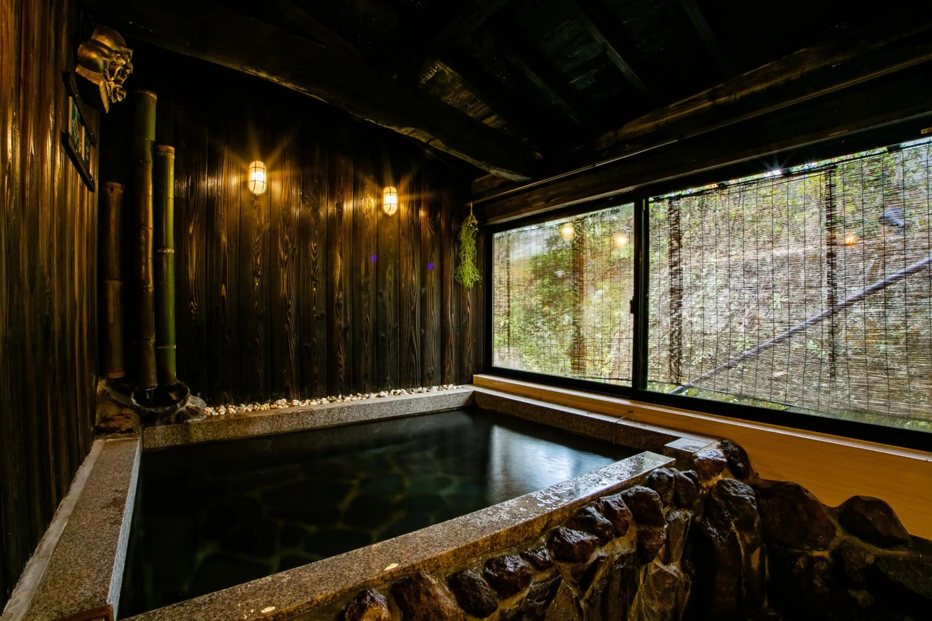 Hot Spring Bath in Yufuin Lamp no Yado