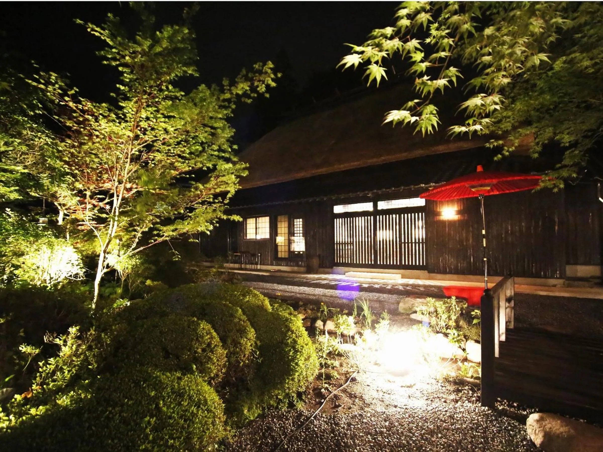 Garden in Yufuin Lamp no Yado