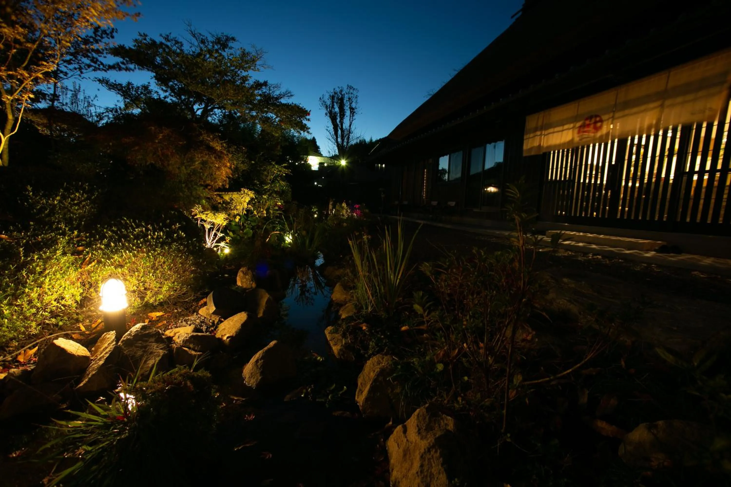 Facade/entrance in Yufuin Lamp no Yado