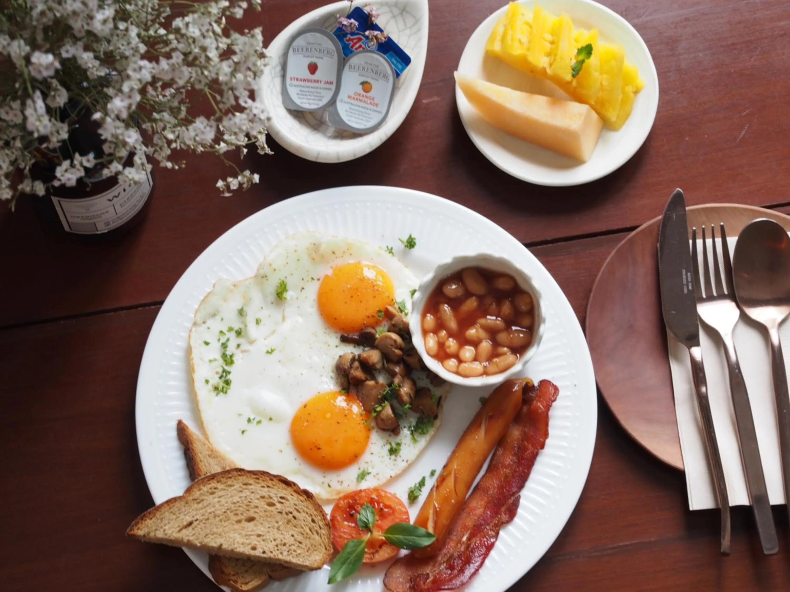 Breakfast in Two Villas HOLIDAY - Onyx Style Nai Harn Beach, Phuket