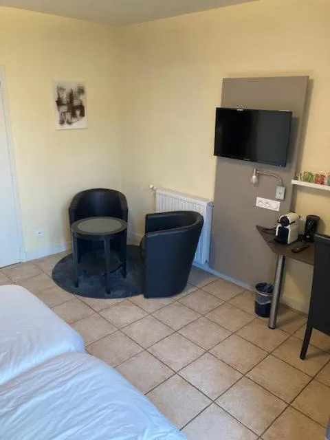 Logis Hôtel Restaurant La Bastide