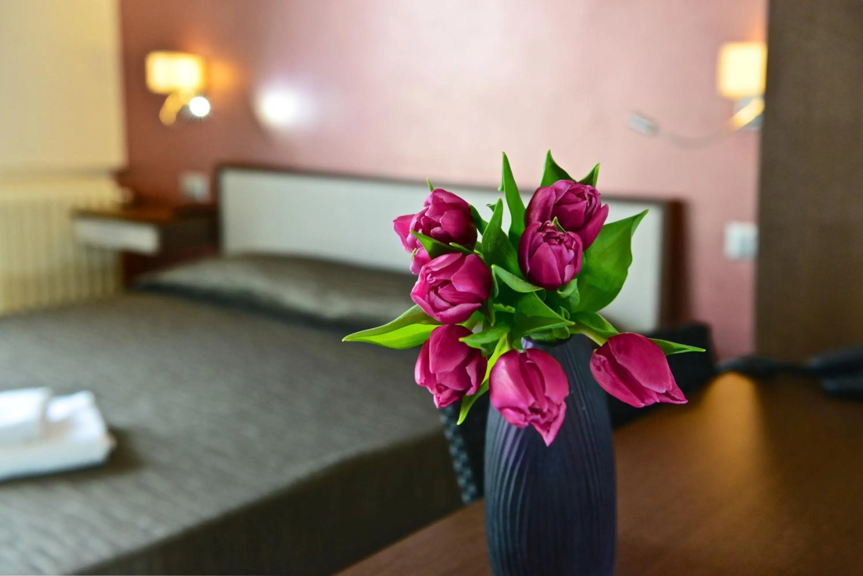 Decorative detail, Bed in Villa Le Logge