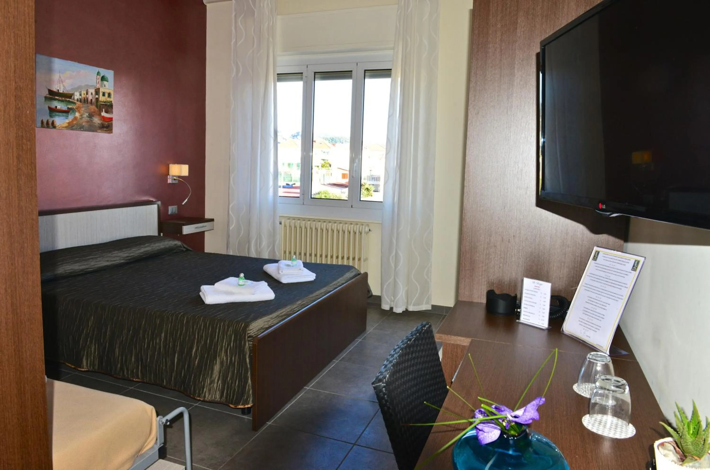 Photo of the whole room, Bed in Villa Le Logge