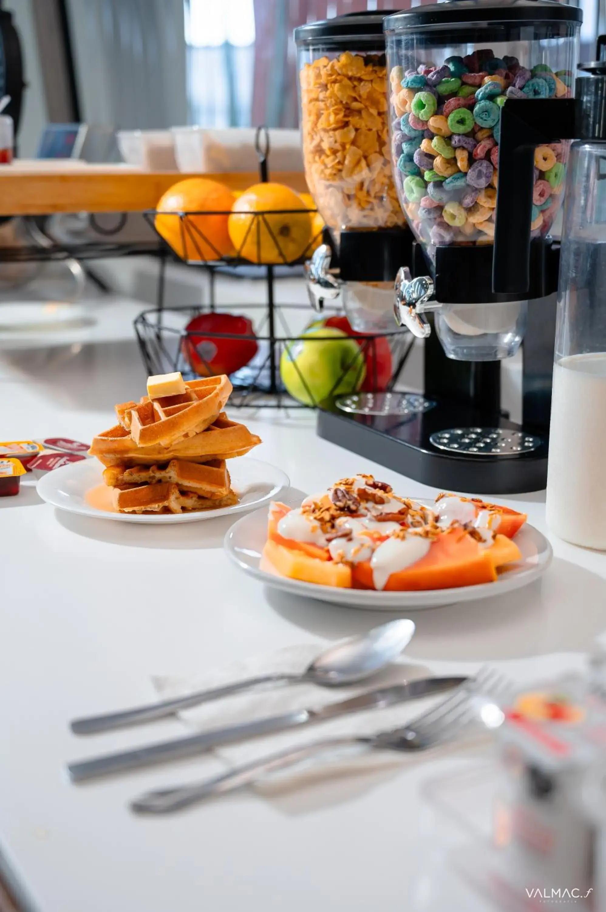 Breakfast in Comfort Inn & Suites Los Cabos Breakfast in Comfort Inn & Suites Los Cabos