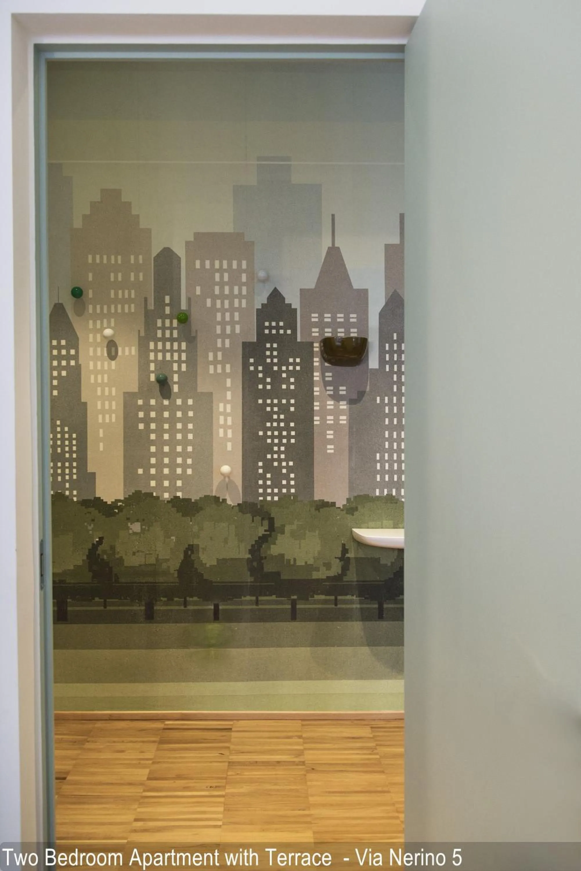 Decorative detail in Brera Apartments in City Center