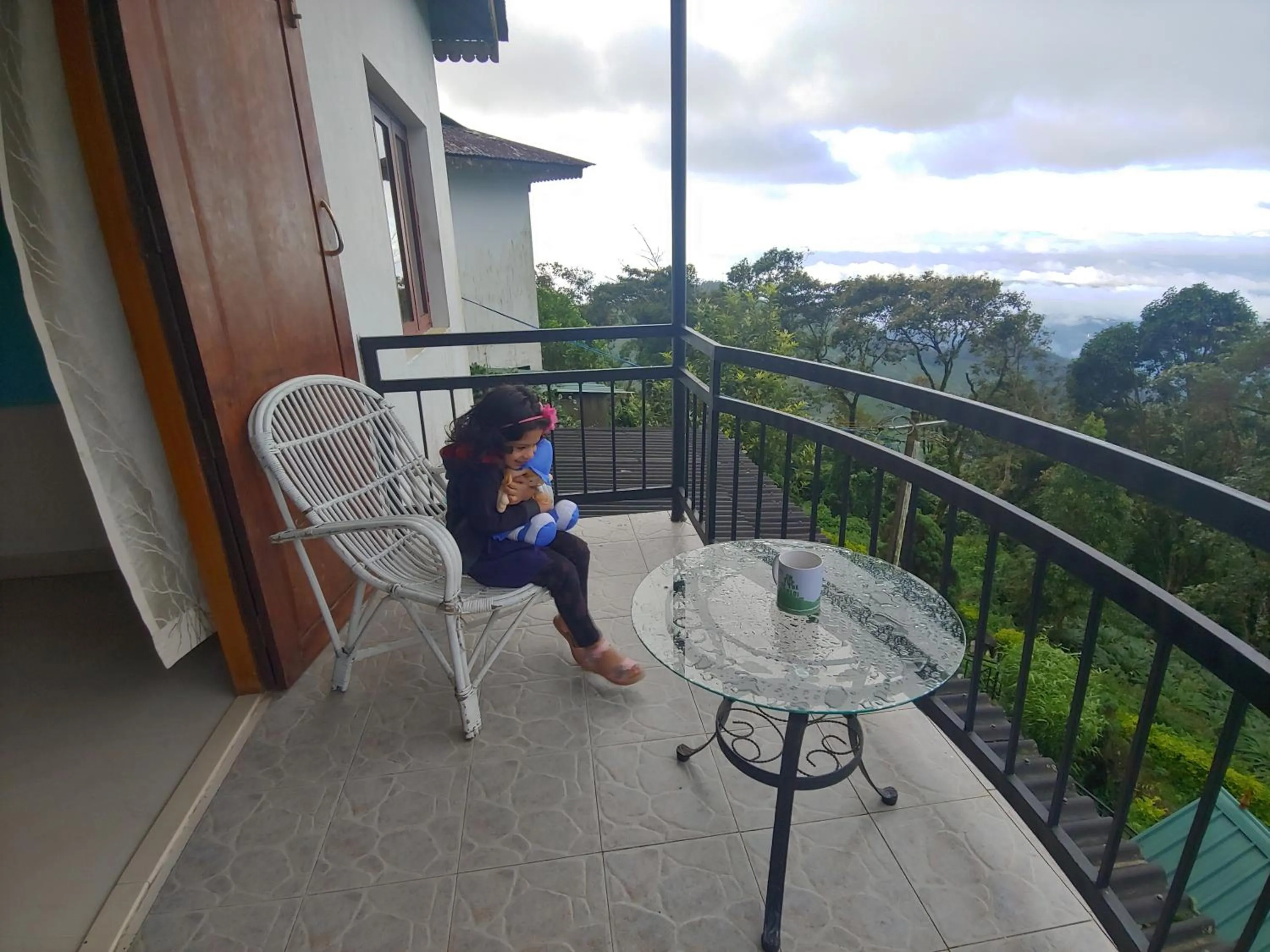 Deshadan Mountain Resort -The highest resort in Munnar