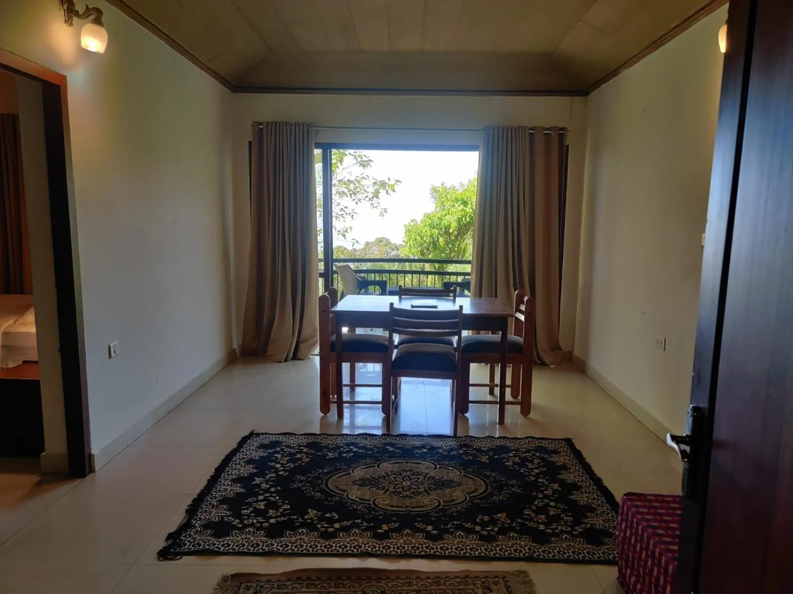 Deshadan Mountain Resort -The highest resort in Munnar