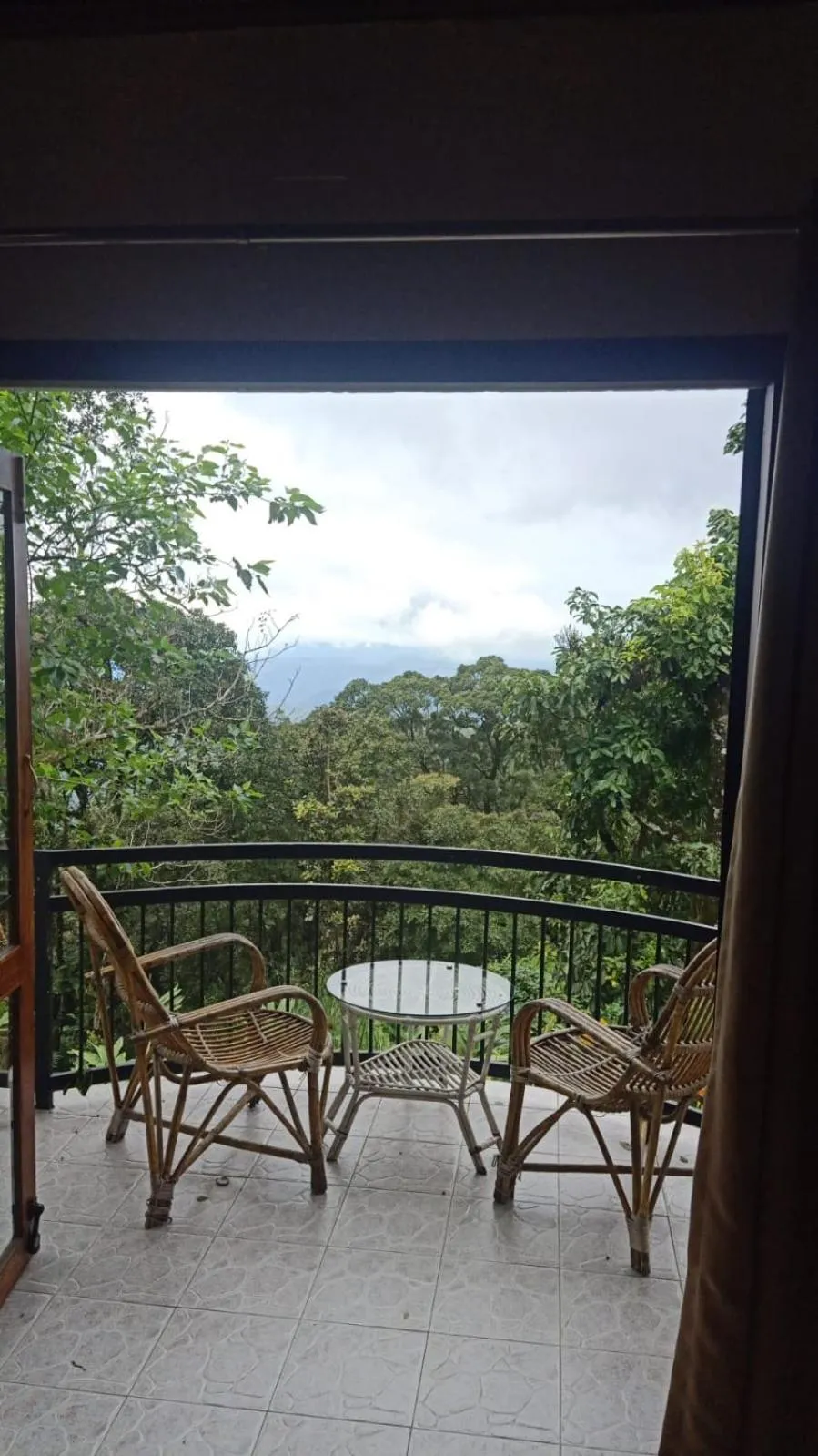 Deshadan Mountain Resort -The highest resort in Munnar