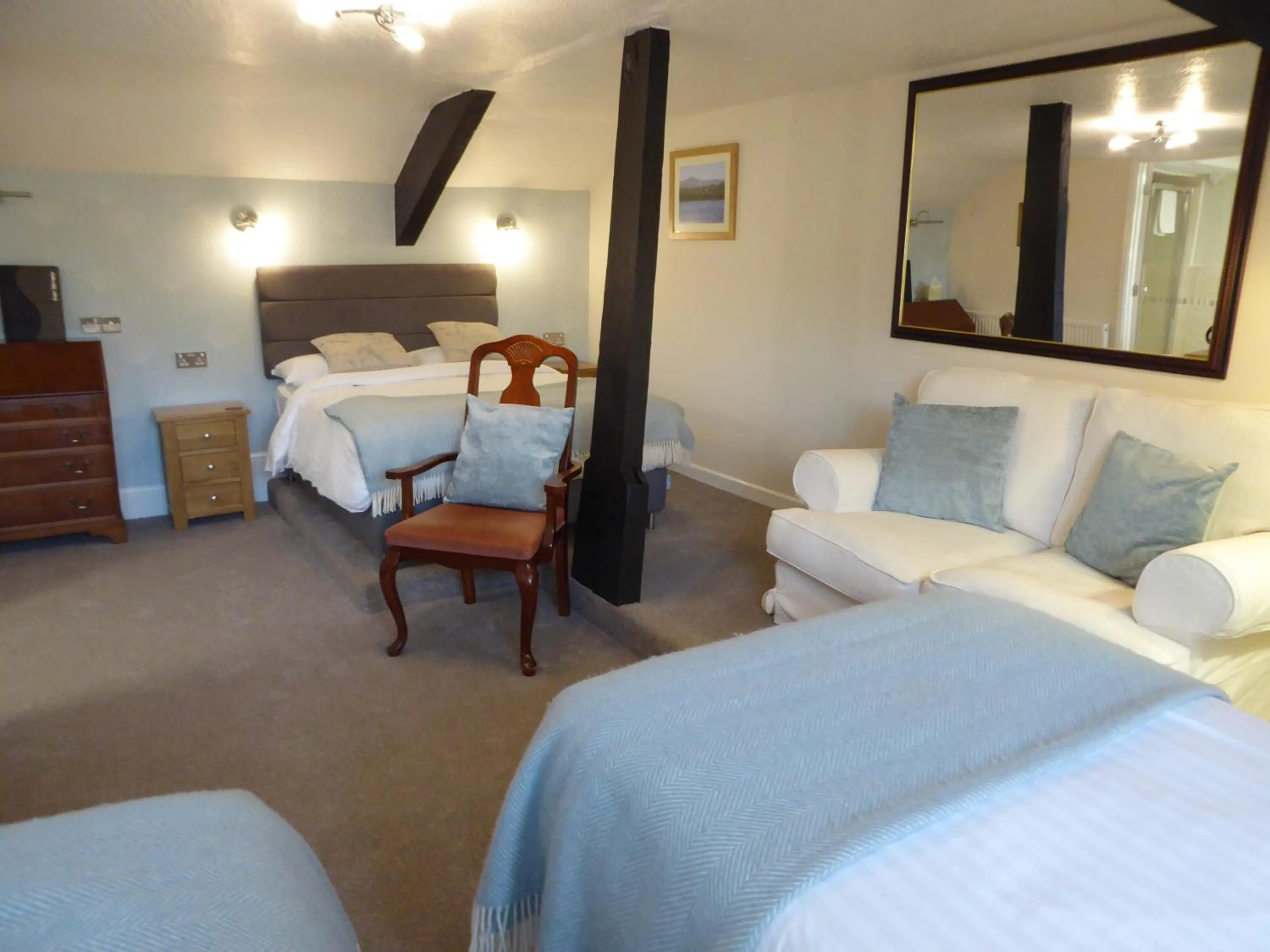 Photo of the whole room, Bed in The Grange Guest House