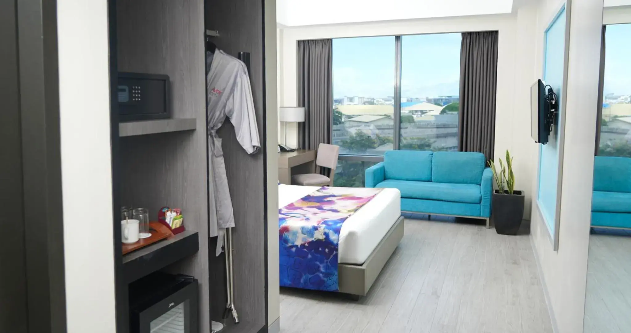 Bed in Savoy Hotel Manila near Airport NAIA Terminal 3 MNL Bed in Savoy Hotel Manila near Airport NAIA Terminal 3 MNL