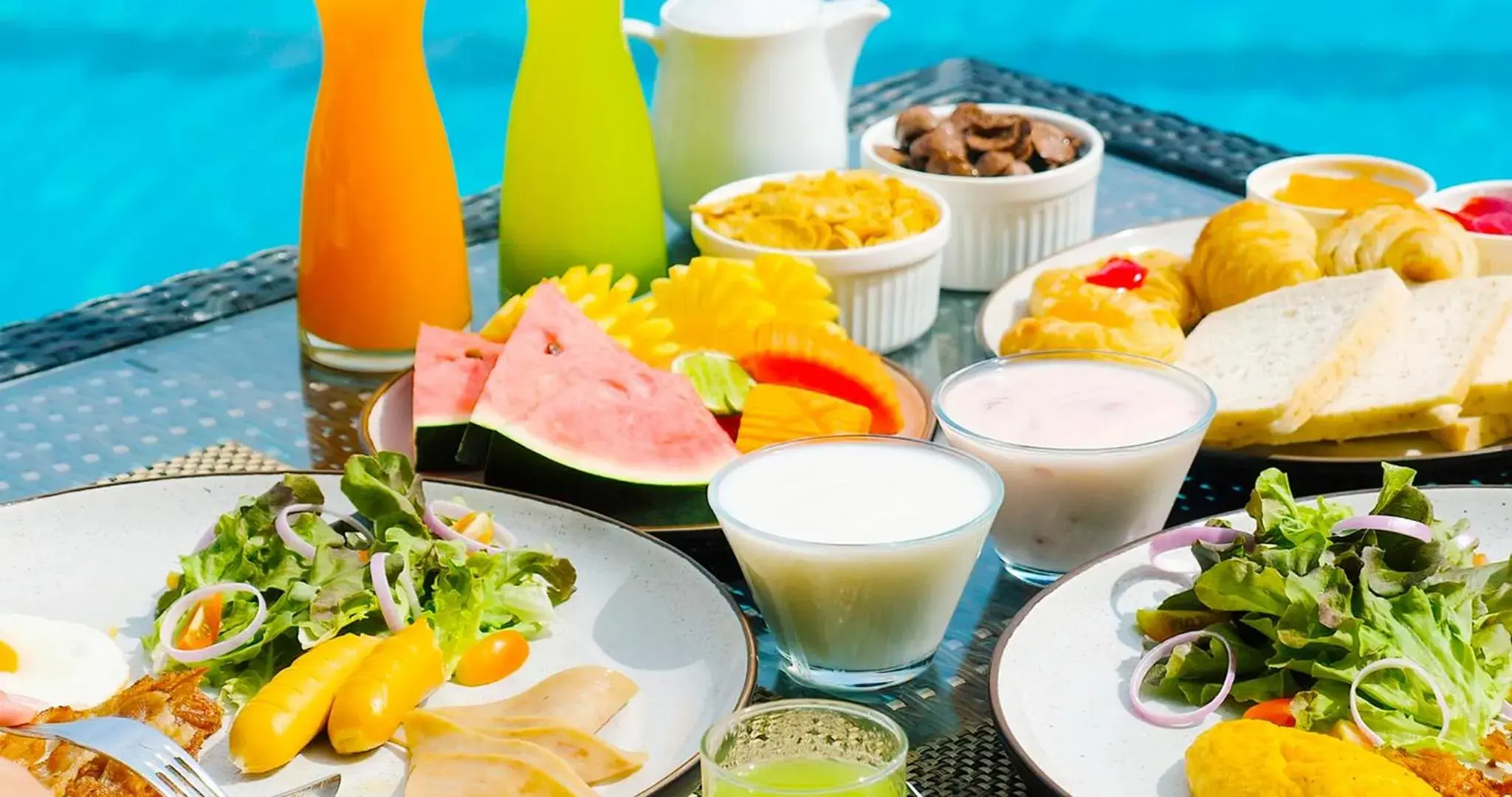 Food in Savoy Hotel Manila near Airport NAIA Terminal 3 MNL Food in Savoy Hotel Manila near Airport NAIA Terminal 3 MNL