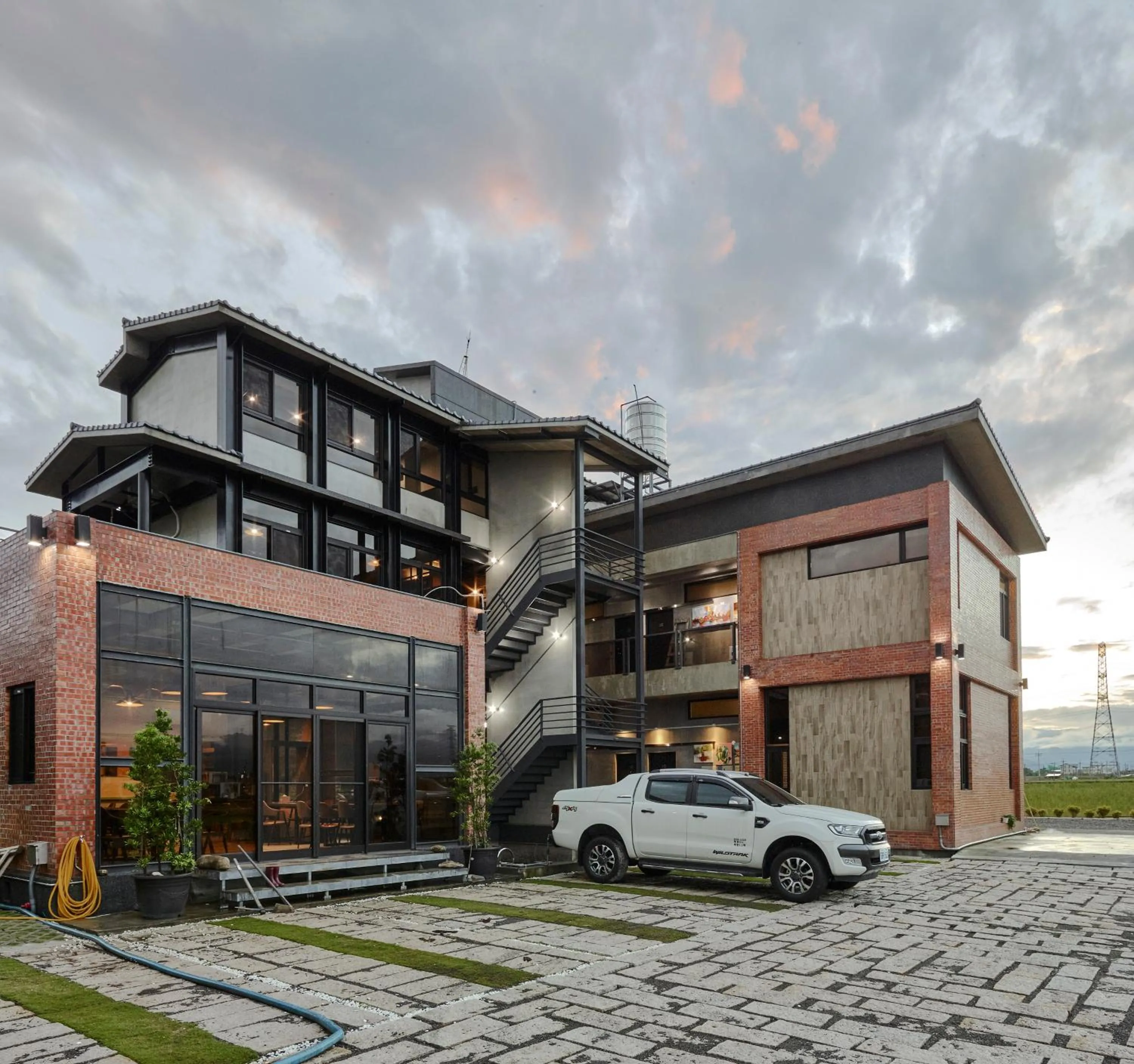 Property building in Enjoy Sanheyuan