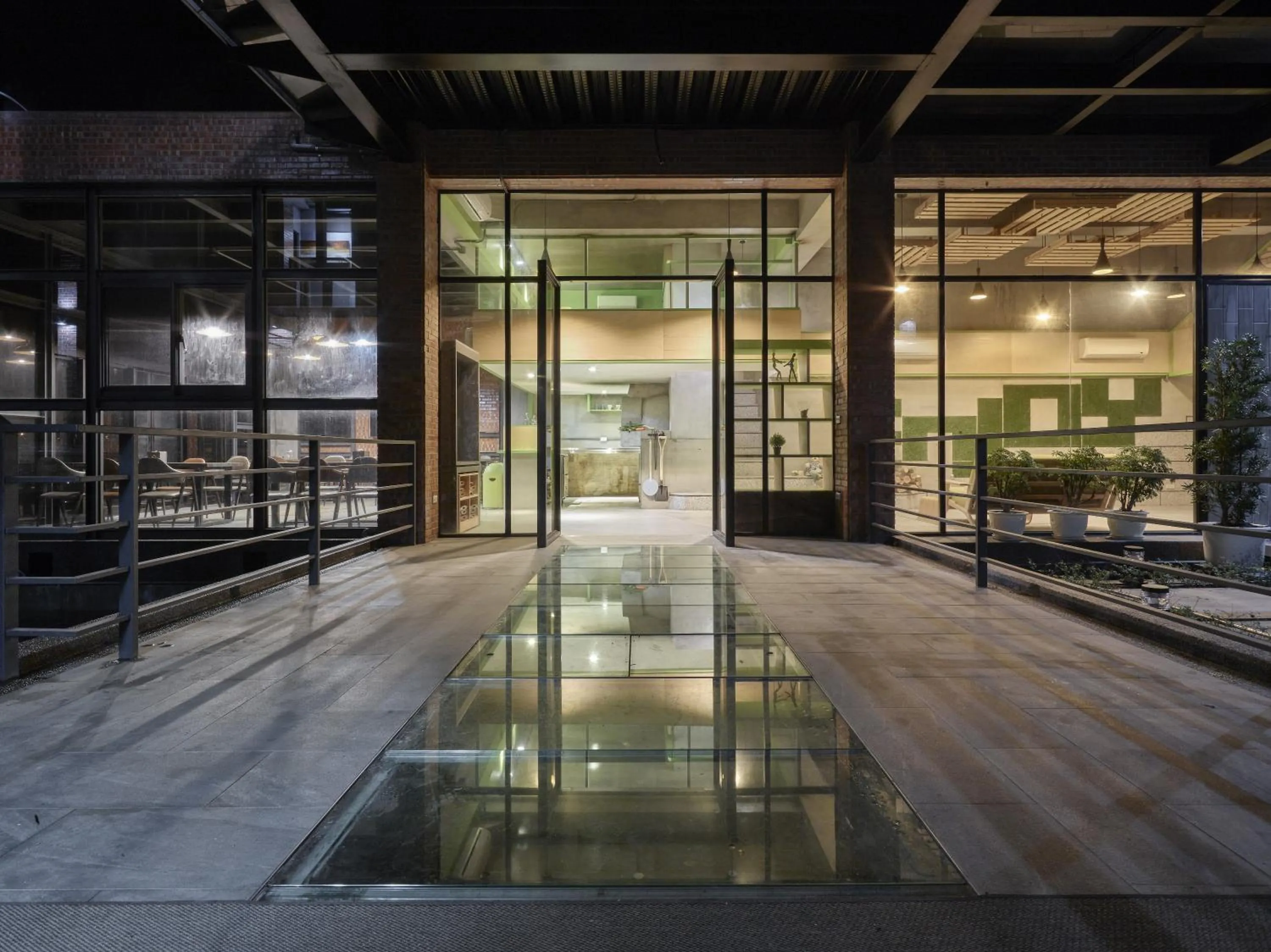 Restaurant/places to eat in Enjoy Sanheyuan