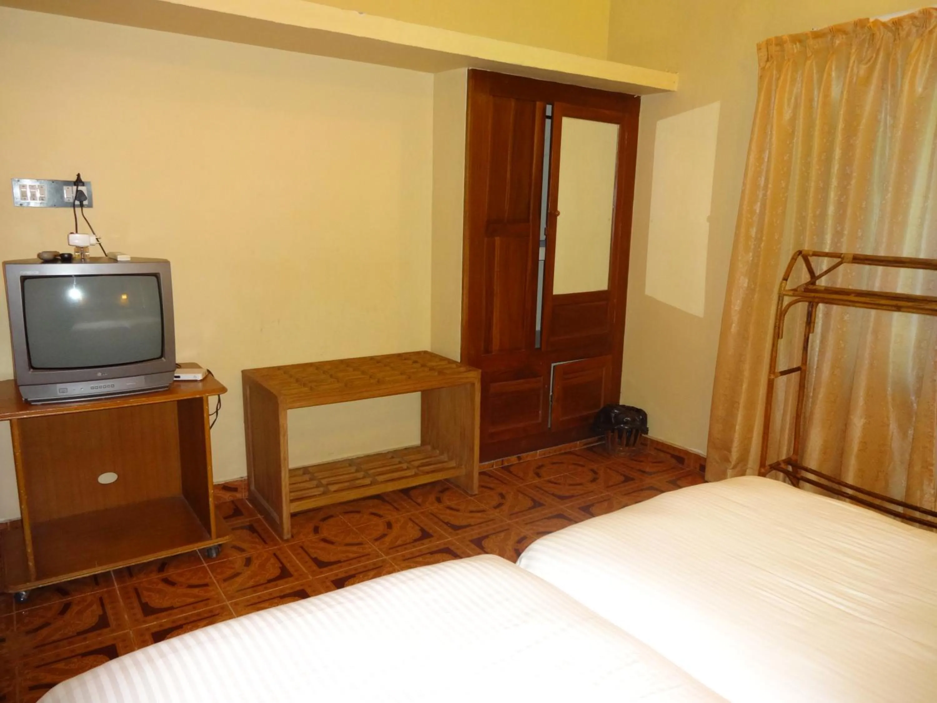 Bed in Deshadan Cliff & Beach Resort,Varkala