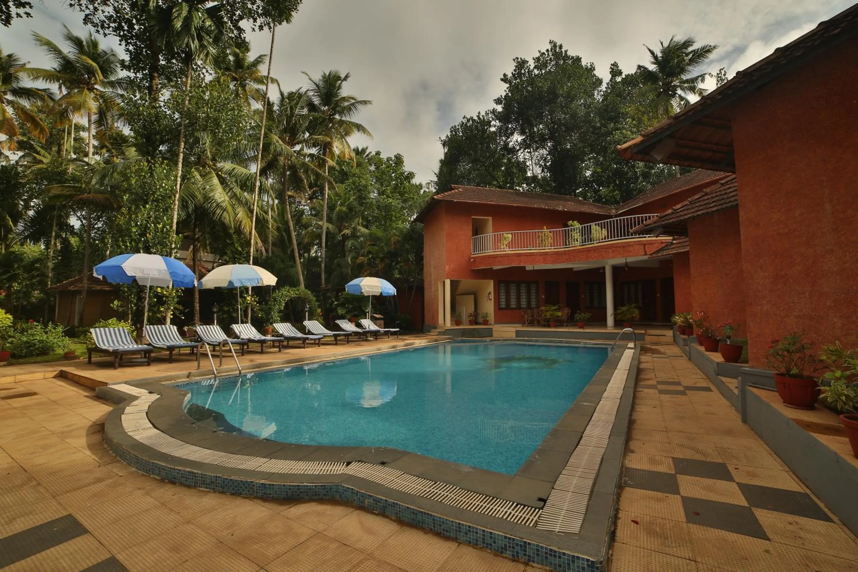 Deshadan Cliff & Beach Resort,Varkala