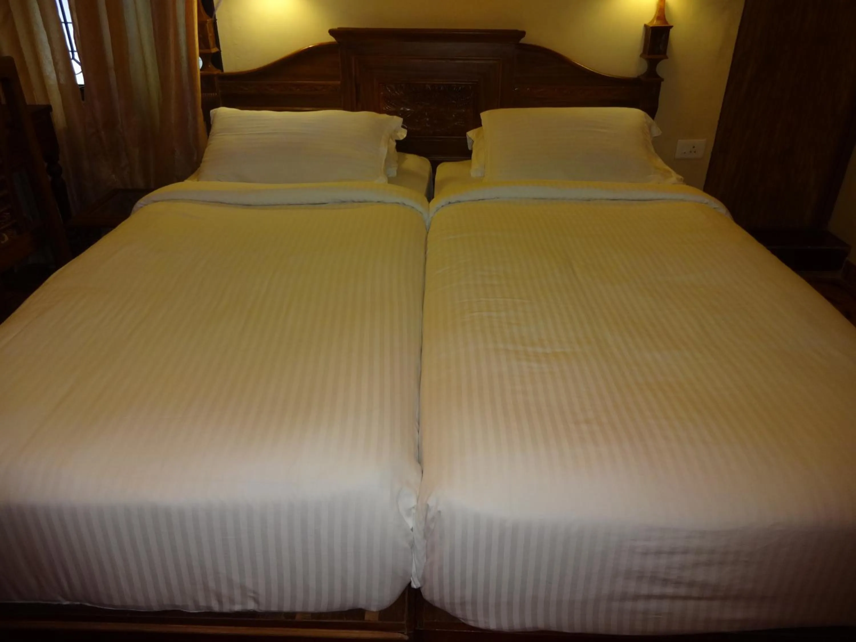 Bed in Deshadan Cliff & Beach Resort,Varkala