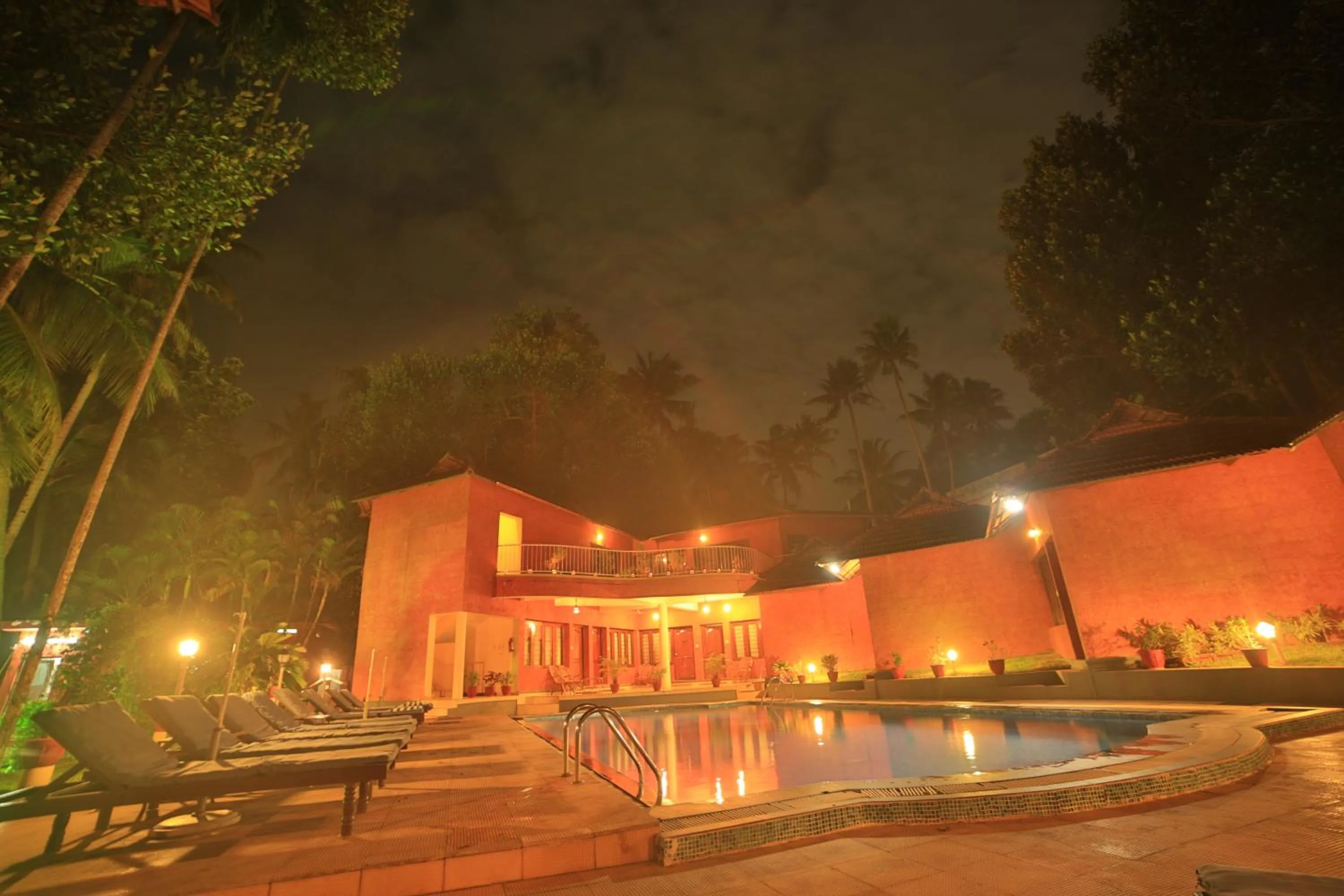 Deshadan Cliff & Beach Resort,Varkala