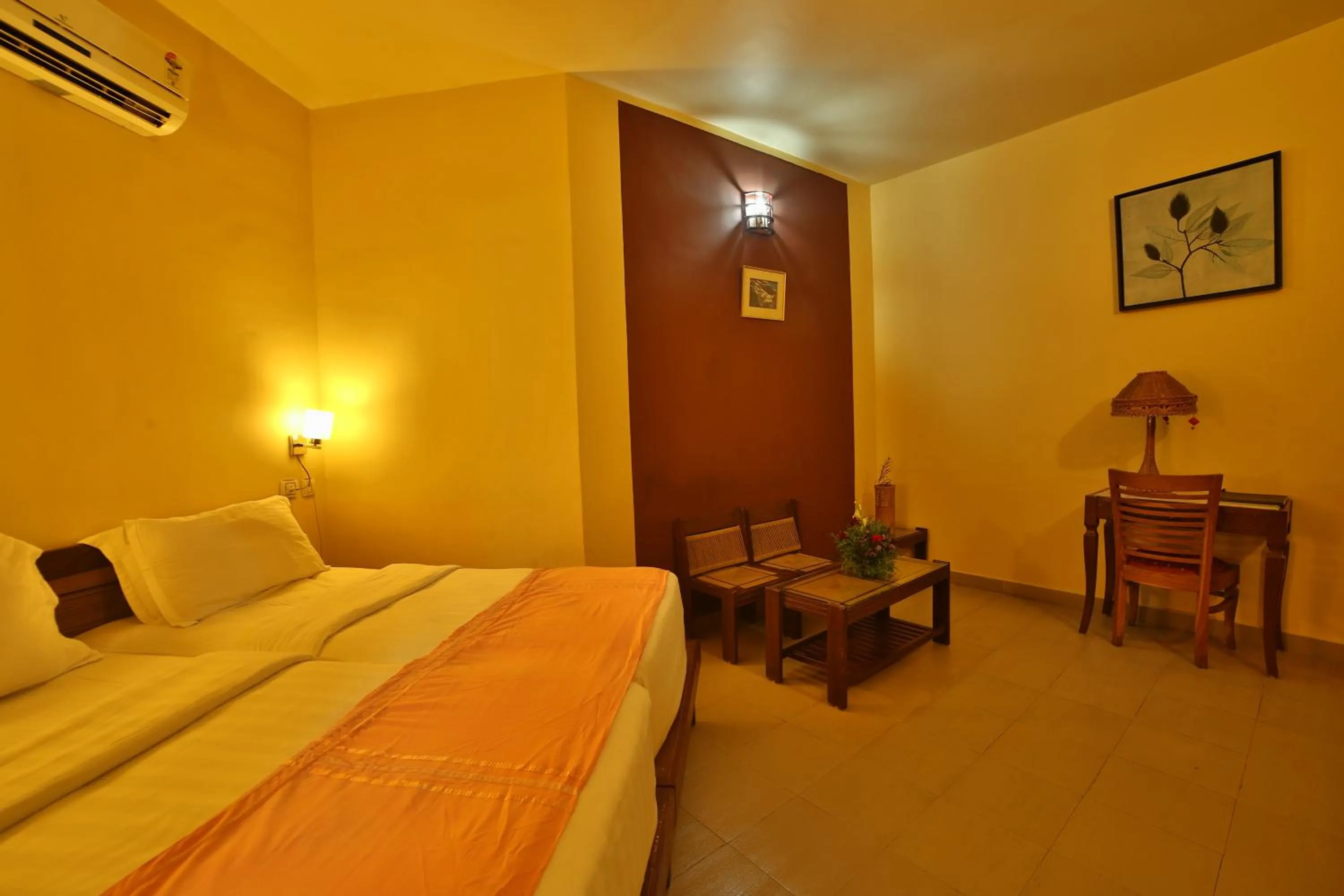 Bed in Deshadan Cliff & Beach Resort,Varkala