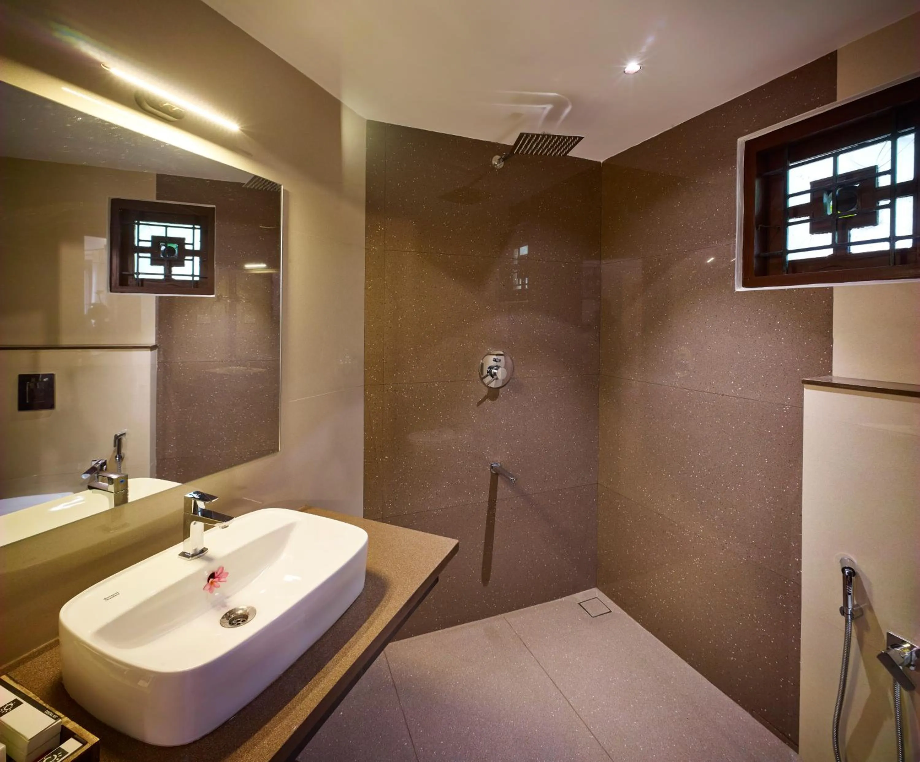 Deshadan Cliff & Beach Resort,Varkala