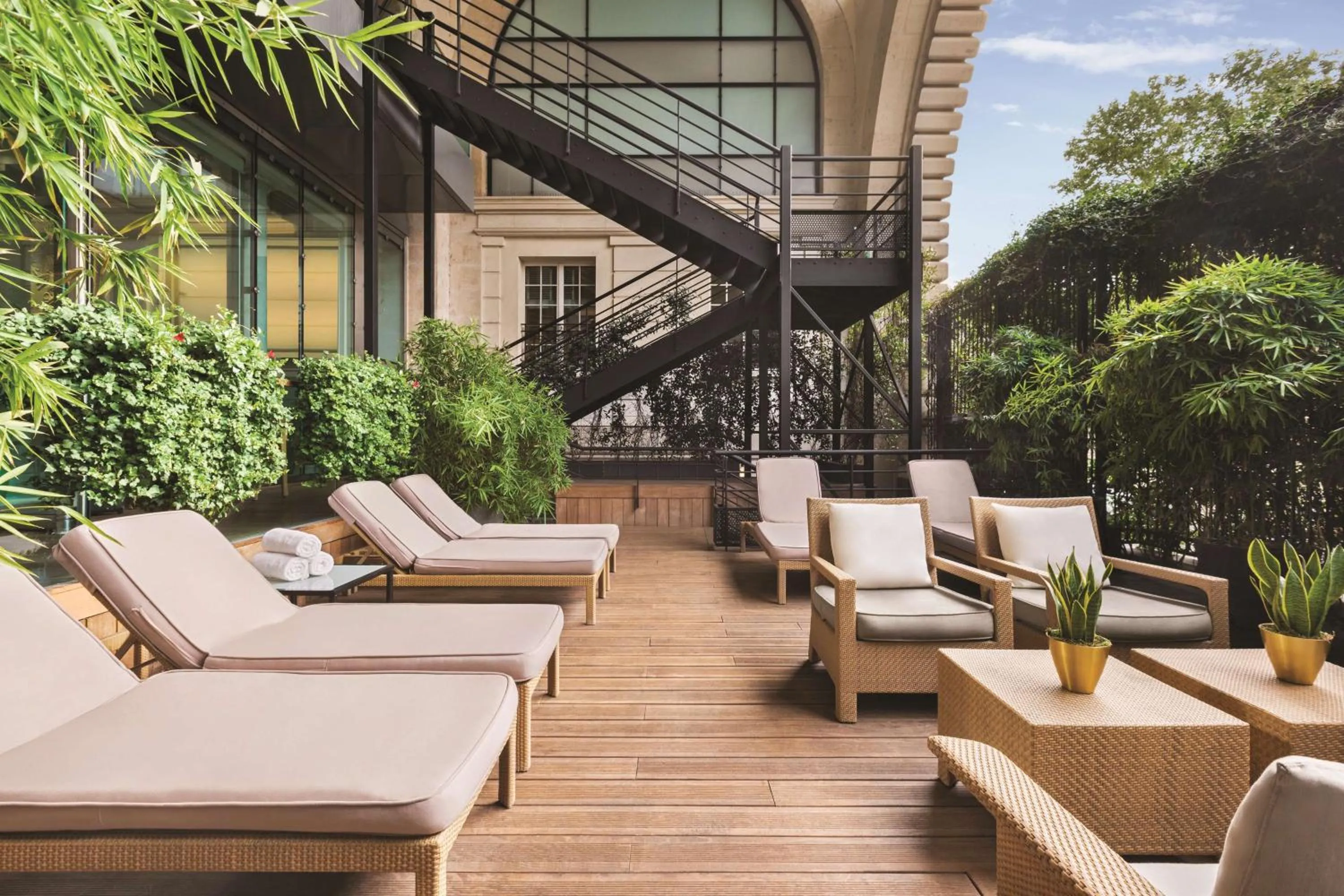 Pool view in Shangri-La Paris