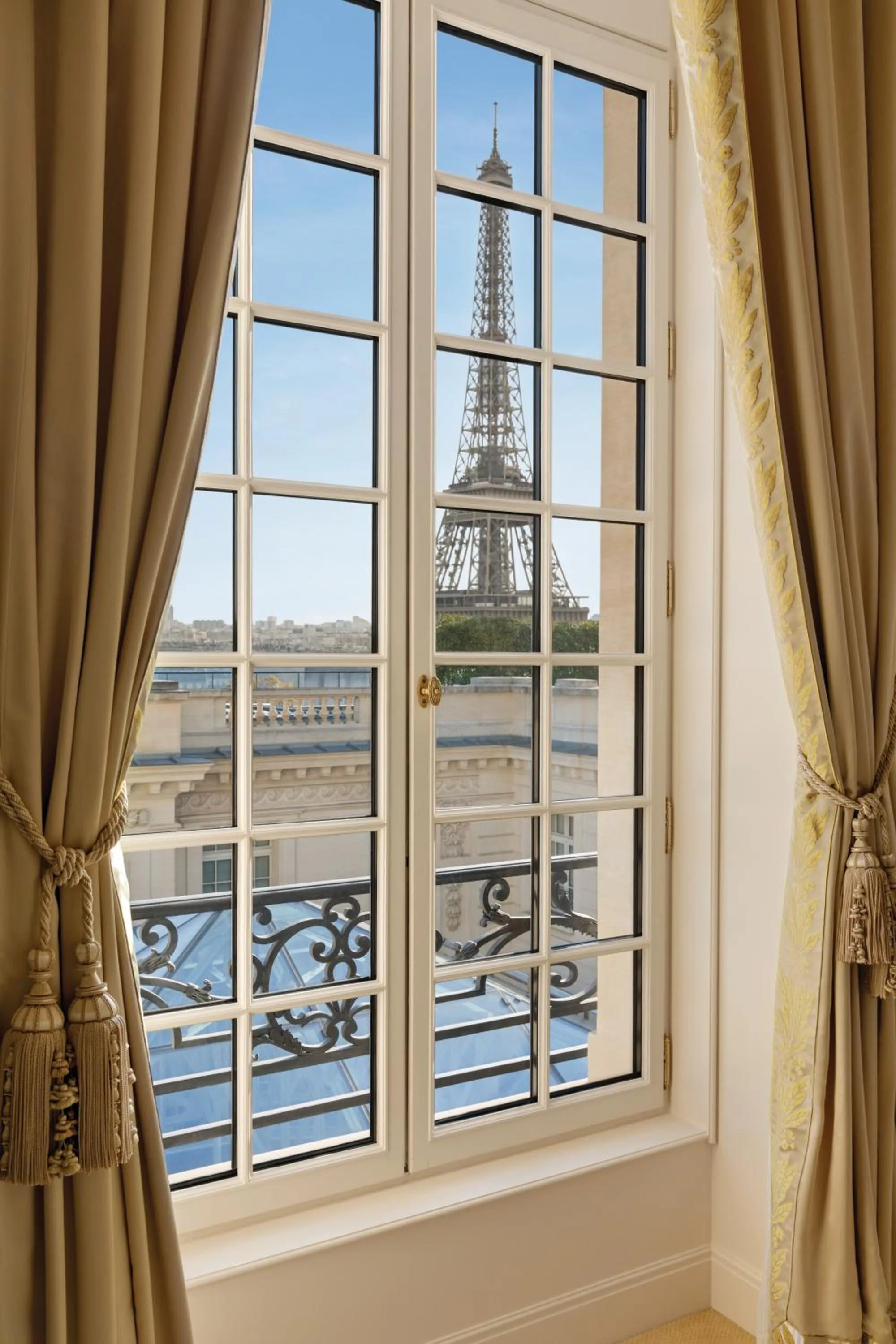 View (from property/room) in Shangri-La Paris