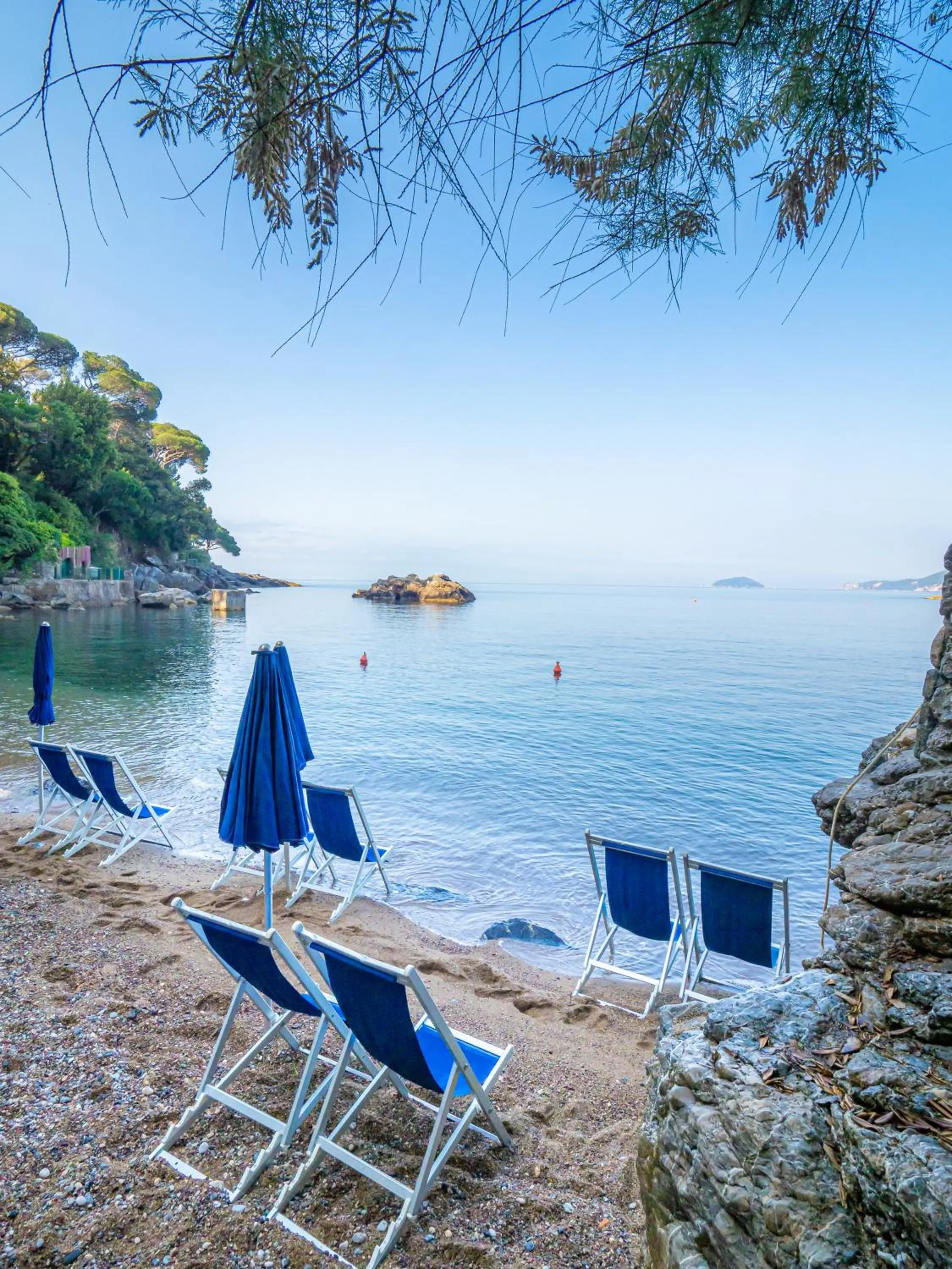 Beach in Hotel Il Nido