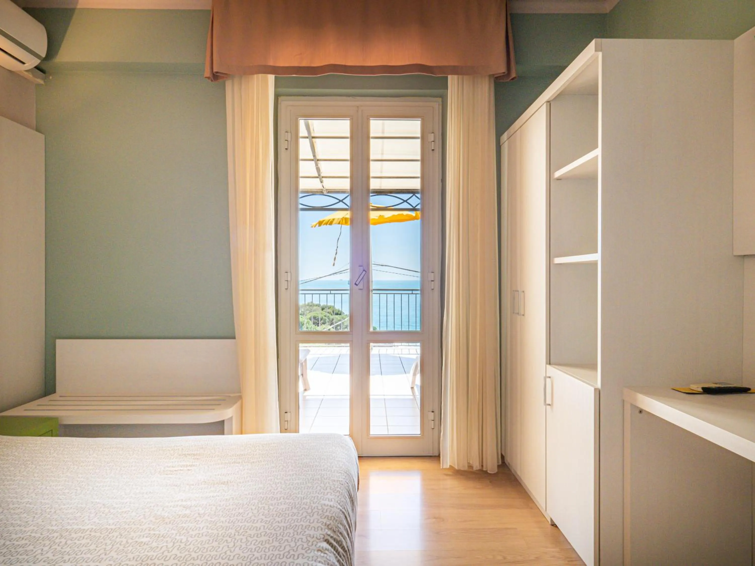 Bed in Hotel Il Nido